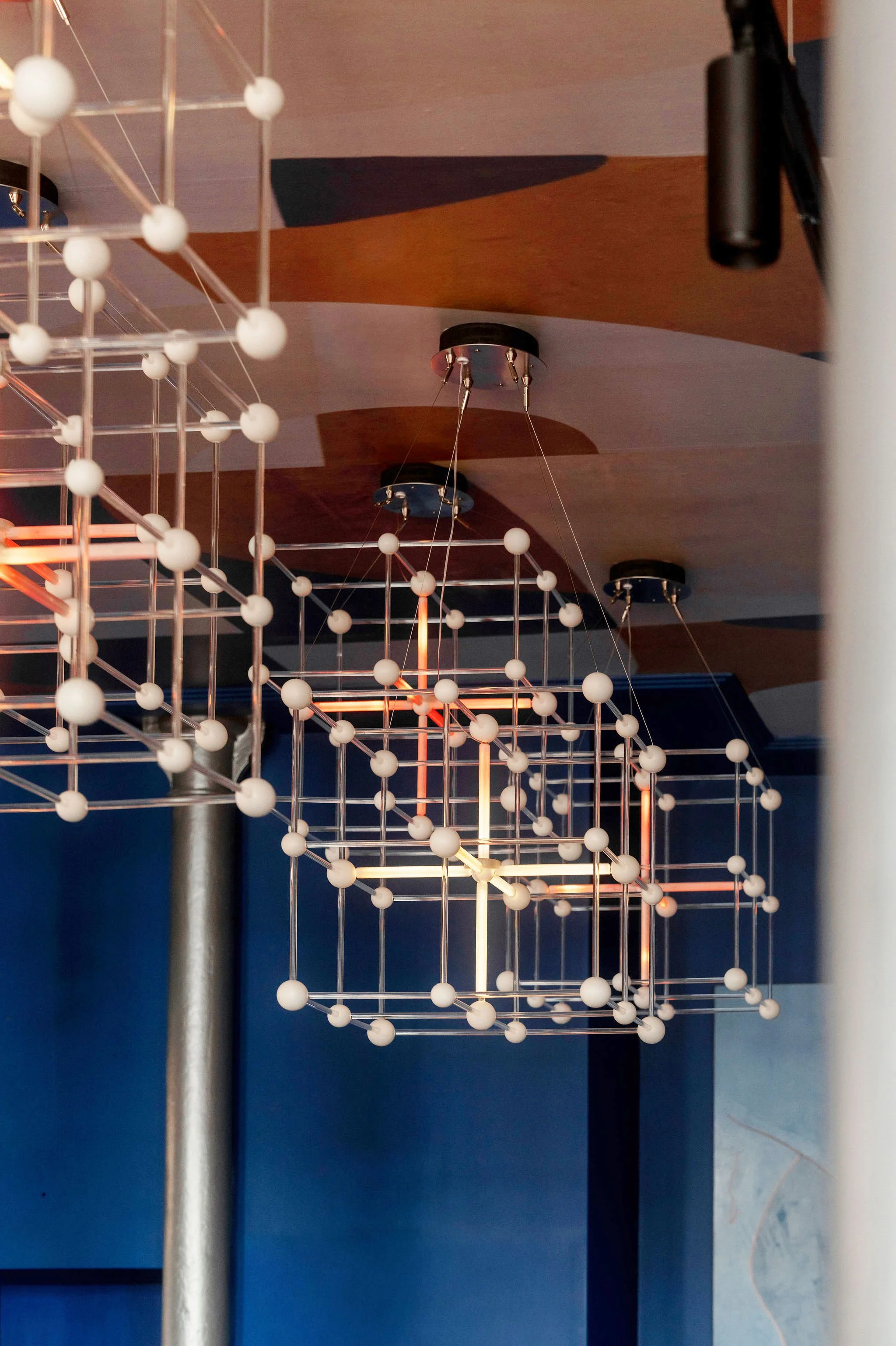 6DiningRoomRightBlueB17-edit.jpg
