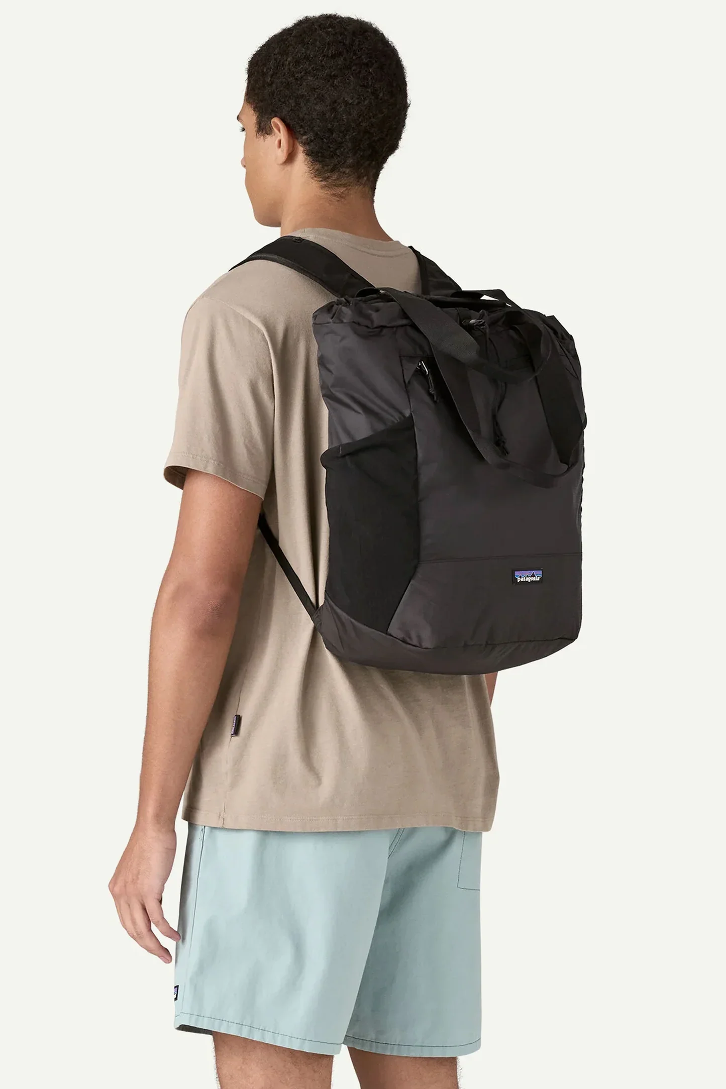 Pukas-Surf-Shop-Backpack-Patagonia-Terravia-Tote-Black-3.webp