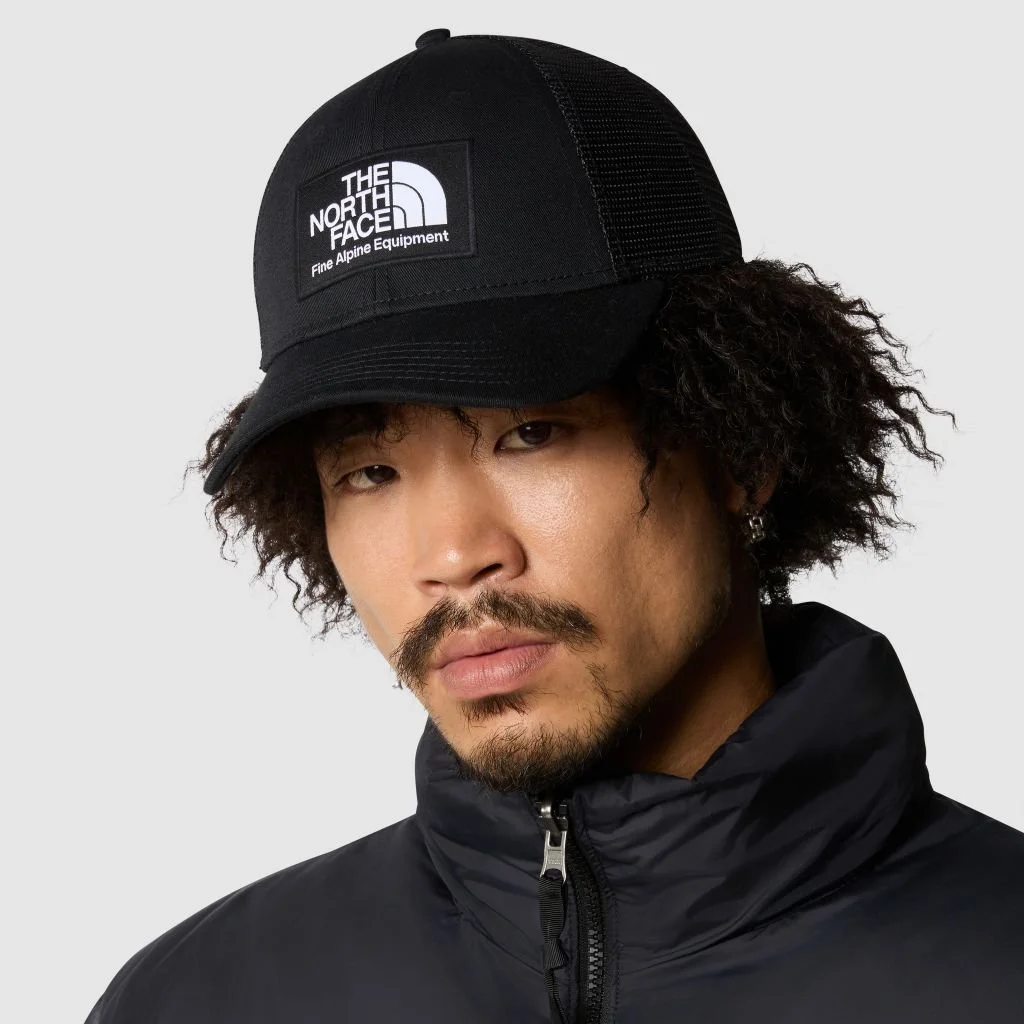 0193391978635_____002_____mudder_trucker_tnf_black_.jpg