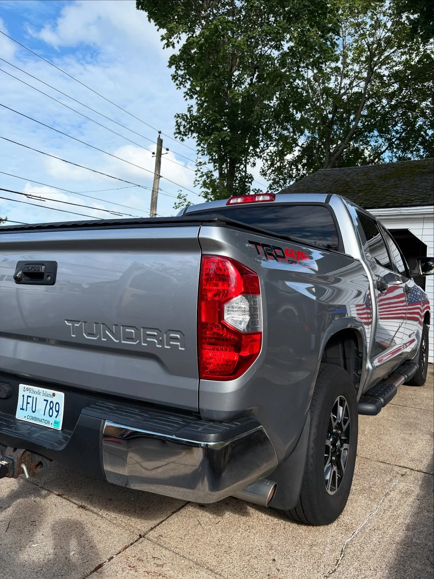 Tundra got our most elite service package. Supra Shine plus paint correction for this clients specific needs!

Contact us!

#mobiledetailing #exteriordetailing #interiordetailing #paintcorrection