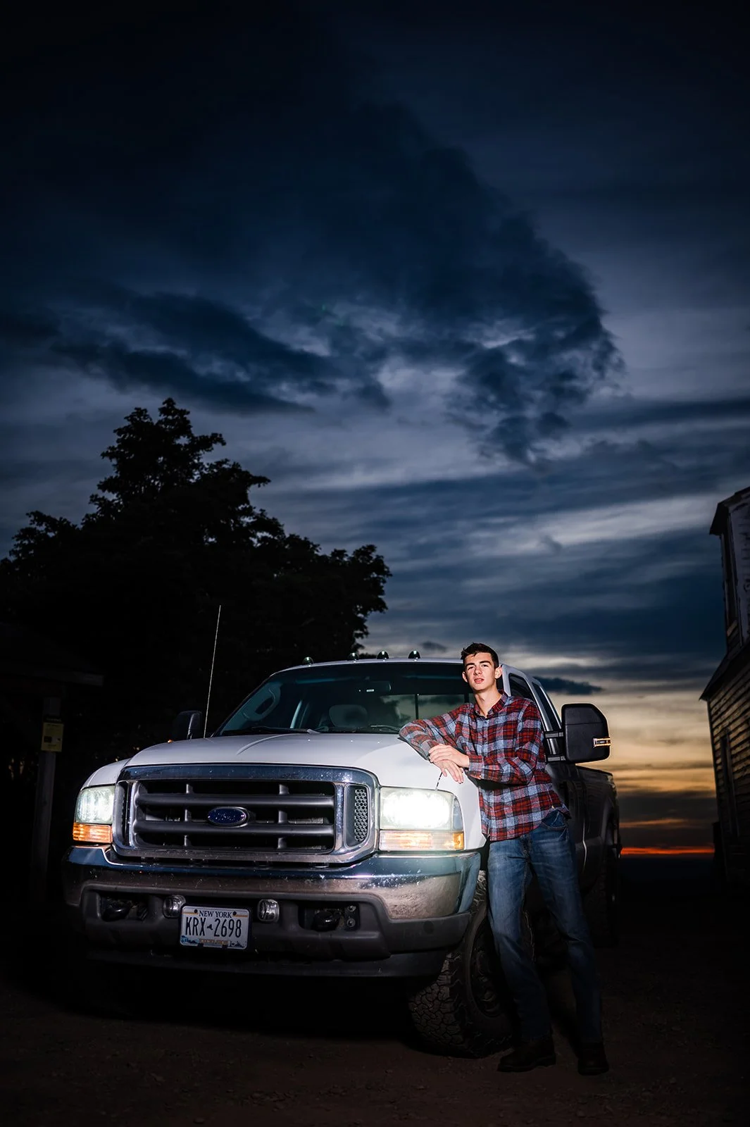Troy Senior SK_KalzPhotography_37_websize.jpg
