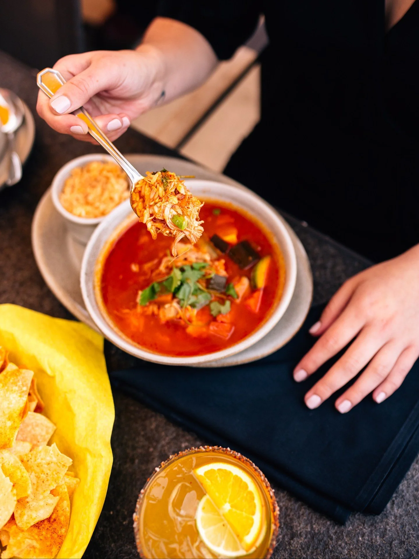 Warm, vibrant, and unforgettable.

Our Tortilla Soup blends pulled chicken, crispy tortillas, guajillo pepper, panela cheese, avocado, and a touch of crema for the ultimate Sunday treat. 🥣✨