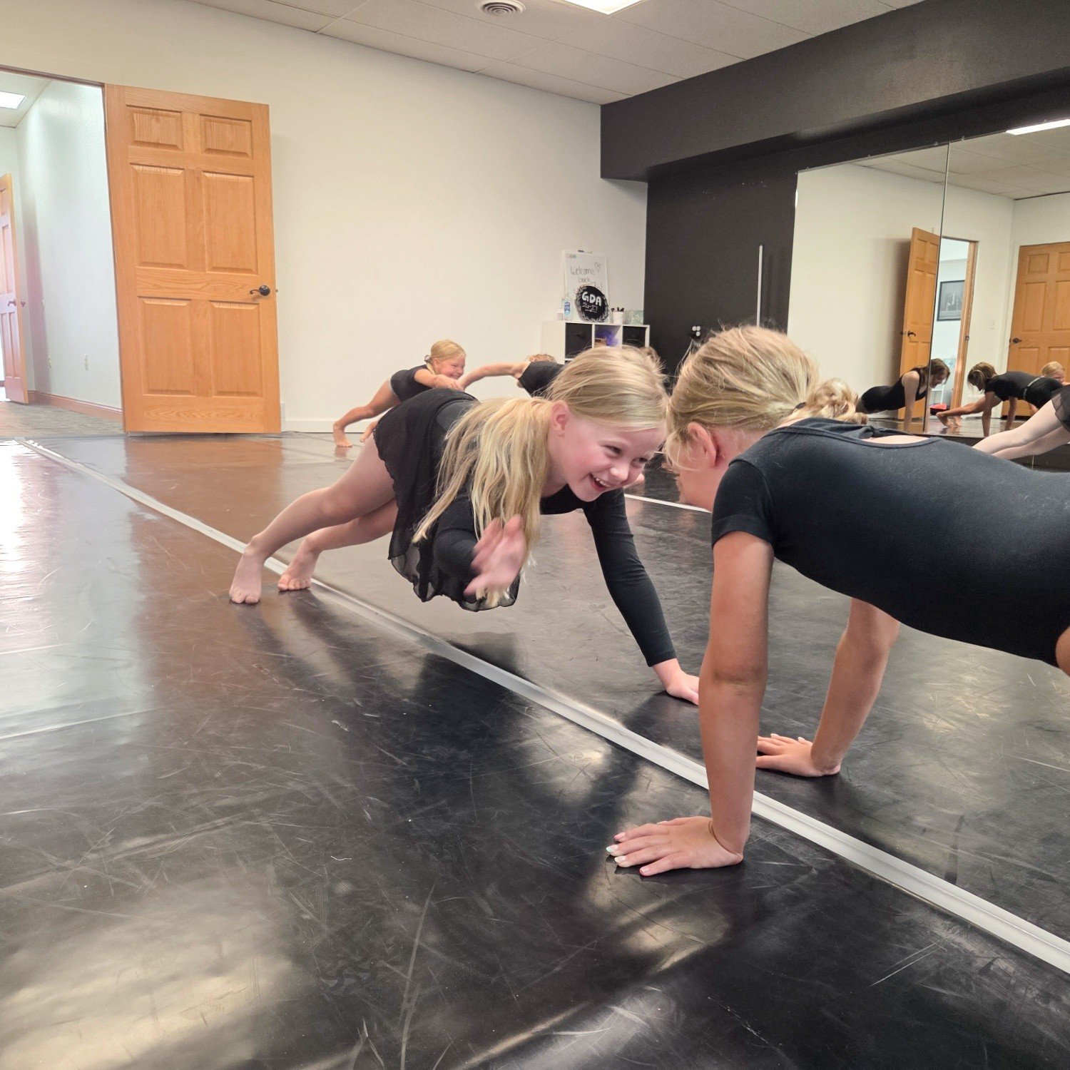 Who says planks can't be fun?!? 

Our intro to acro class is working on building strength and making it fun with partner work! Can't wait to see how they grow this year! 

 #acro #dance #granddanceacademy #dancestudio #youthclasses