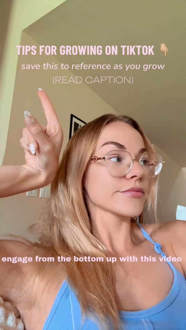 💙Hurricane Theory (TikTok) – Explained
The Hurricane Theory is a popular idea that TikTok’s algorithm spreads your video like a hurricane:
1. TikTok tests your video with a small group of users after posting.
2. If engagement is high