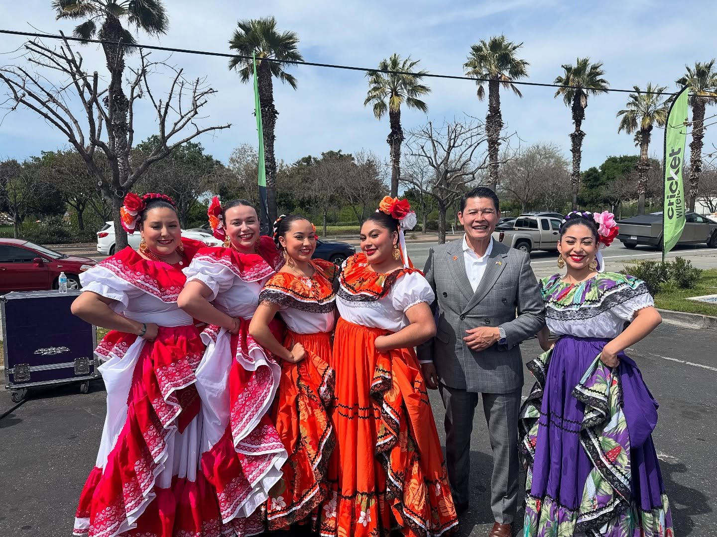 Negocios Unidos, Comunidad Segura was a great event!
Huge thanks to Jesus Flores from Latino Business Foundation, Elmer from After, Salvador Ibarra, Dennis and Jennie Fong, SJPD, and all the incredible small business owners at La Placita Tropicana