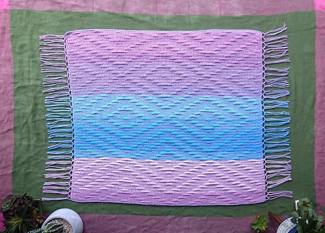 back_of_blanket_main_medium2.webp