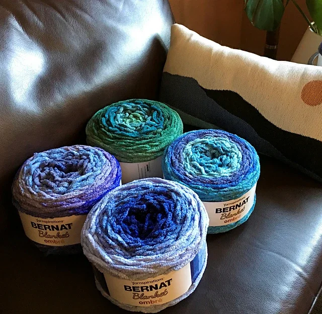 Southwest_Skies_yarn_medium2.webp