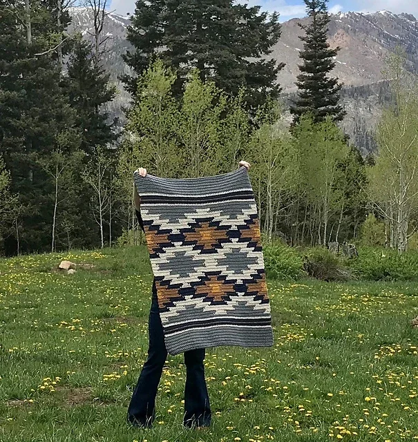 Wind_River_Rug_outdoors_main_medium2.webp
