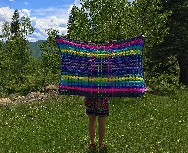 Tune_In_blanket_main_medium2.webp