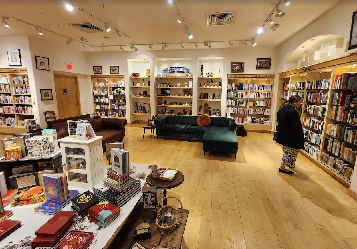 Book Signing in Thousand Oaks, CA