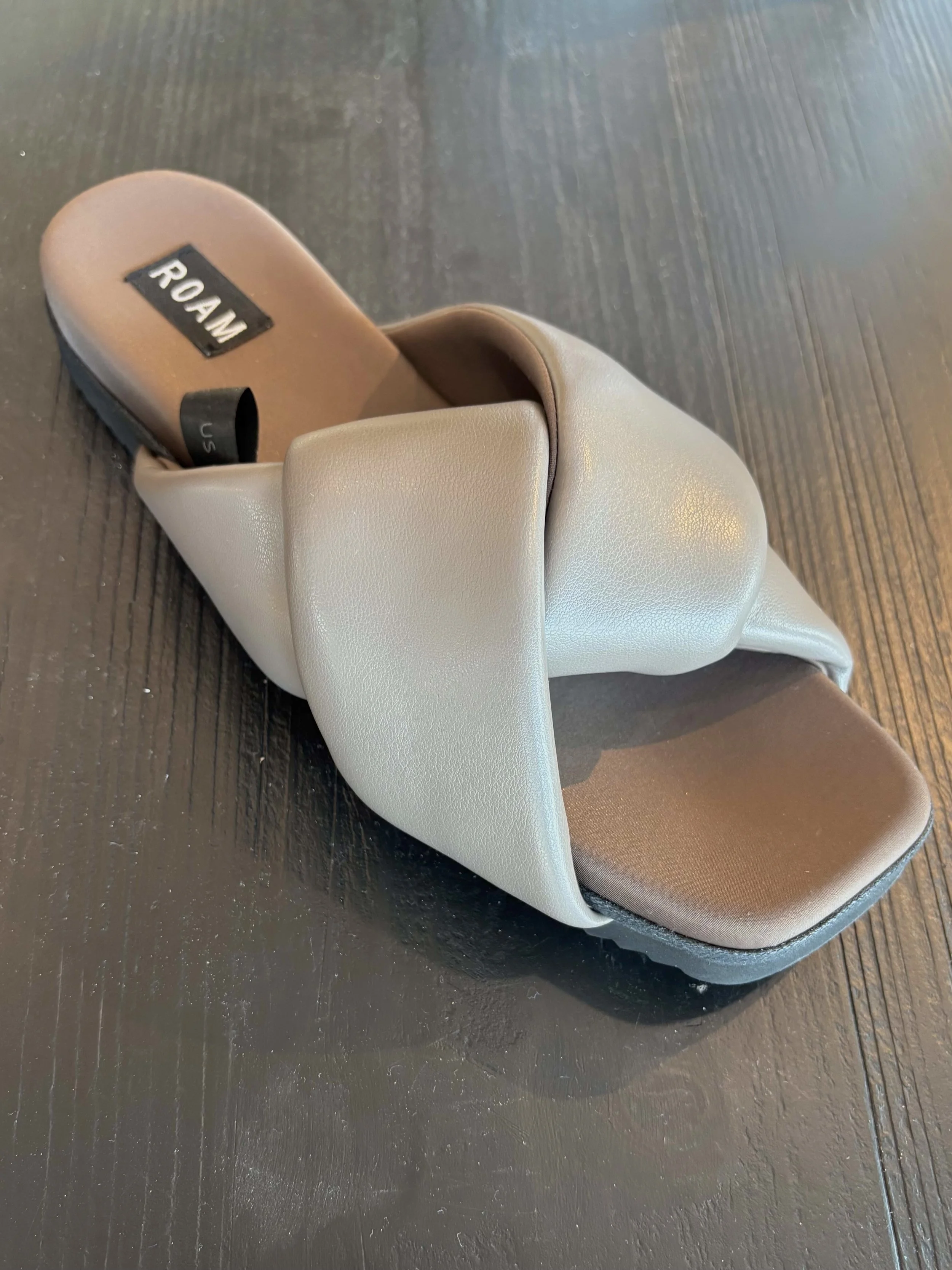 ROAM BEIGE SANDAL SS26.jpg