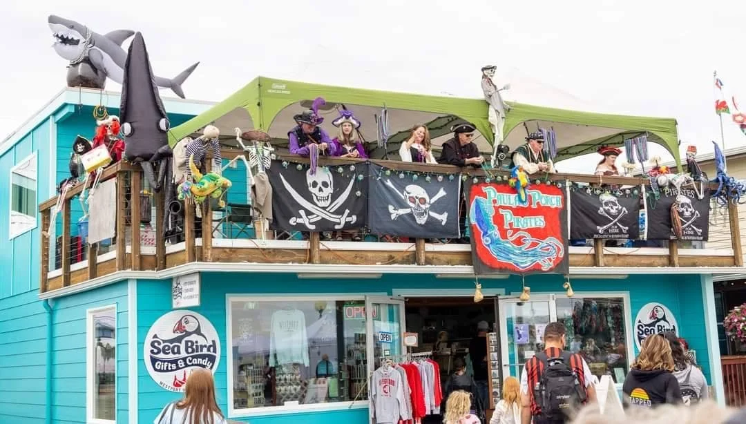 Sea bird candy and gifts porch pirates all decorated for the pirate daze festival.