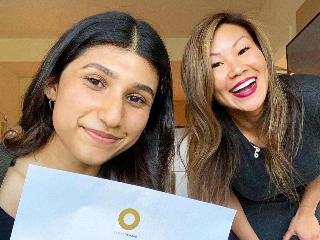 Women of Oakwyn Scholarship 