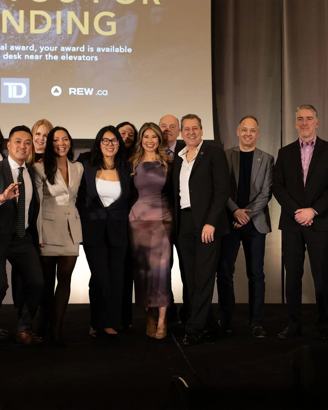 There&rsquo;s nothing like celebrating each agent at Sales Kickoff 🎉 and knowing the stories behind each one, every call they made 📞, risks taken 💪, deals saved 🏡, and clients served 🤝.
Honoured to be walking beside this year&rsquo;s journey wit