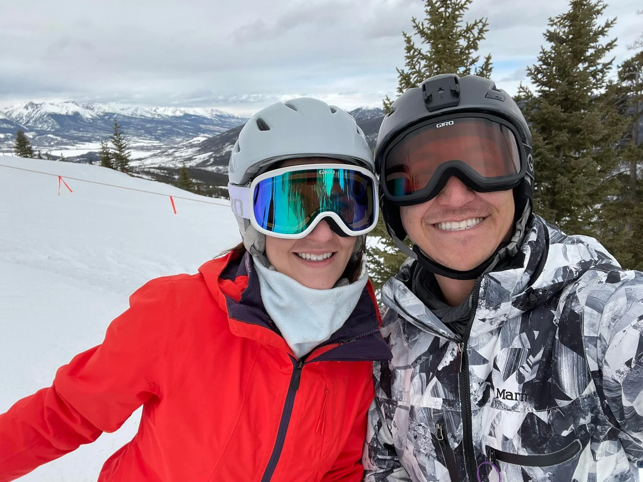 Skiing.jpg