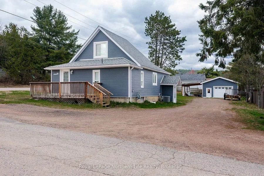 781 Brydges St, Mattawa