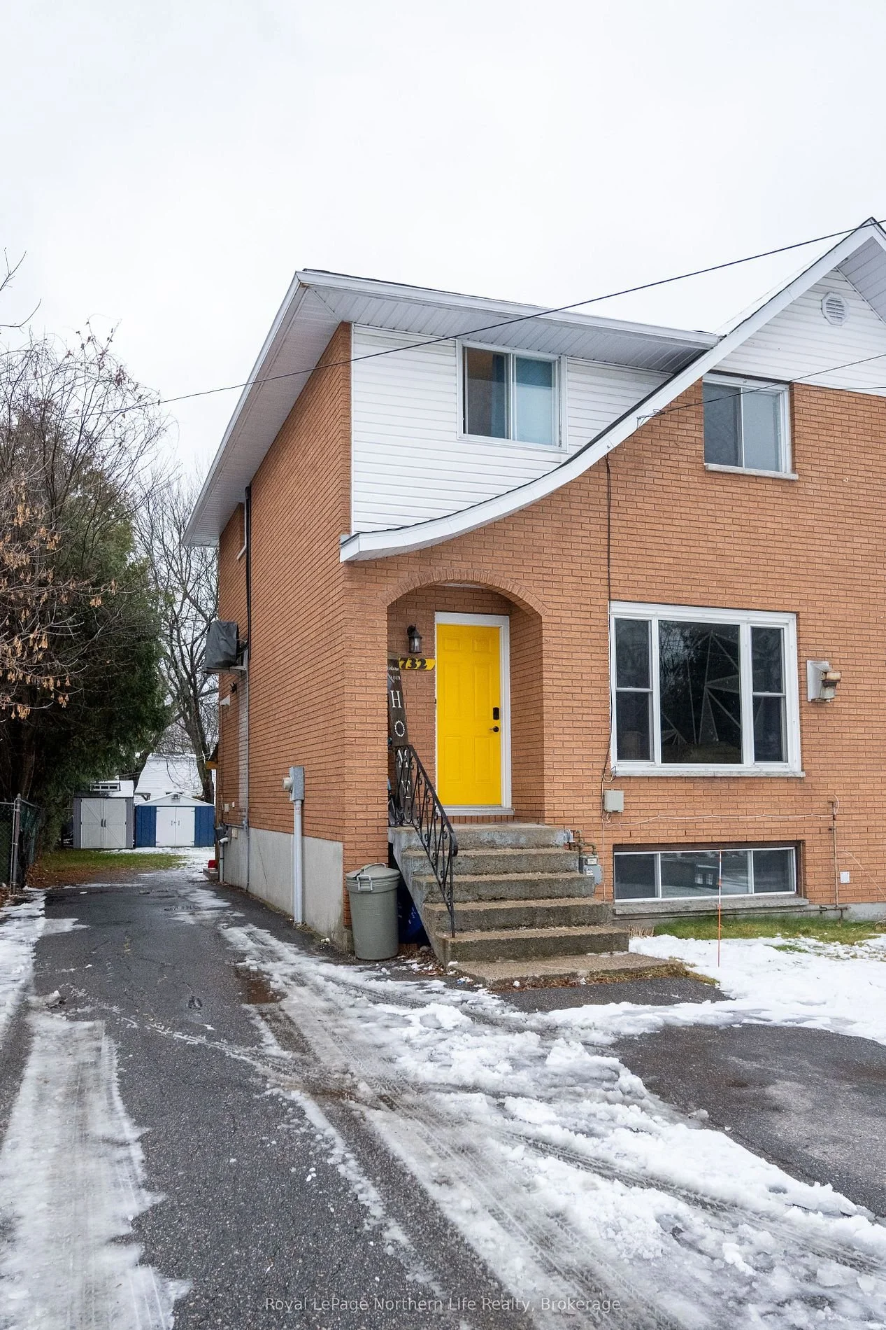 1732 McKeown Ave, North Bay