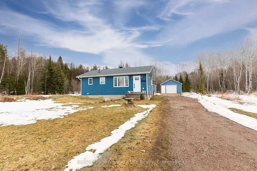 300 Yonge St, Bonfield