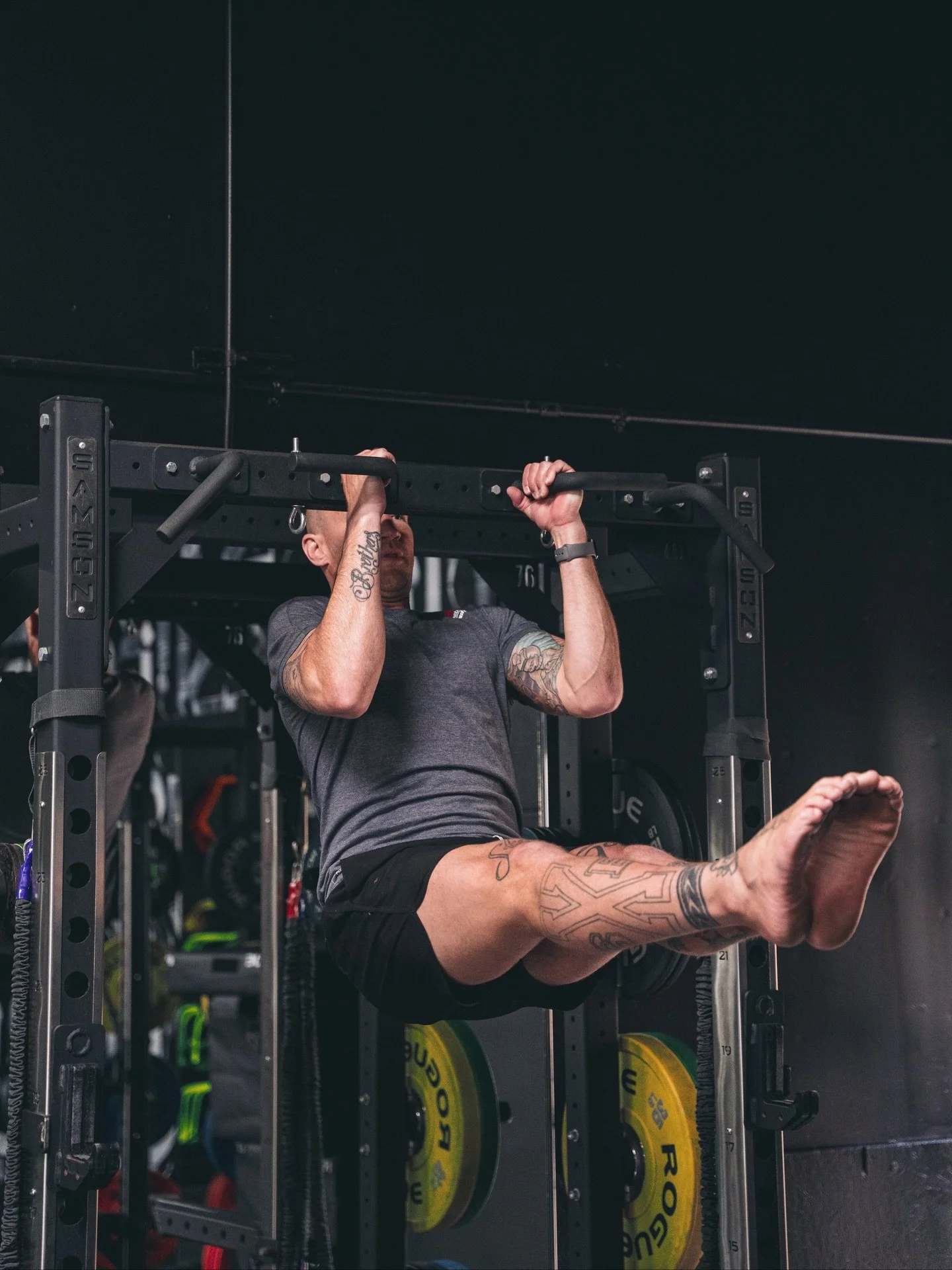 To be really fucking fit doesn&rsquo;t require you to&hellip; 
Love working out, to love being in the gym, to love training, to love running or love dieting.
&bull;
&bull;
It just requires you to hate NOT being at your best. That sustain for being an