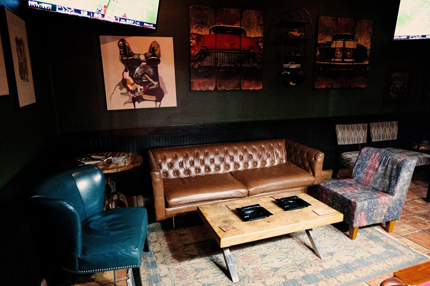 Bar photo 1