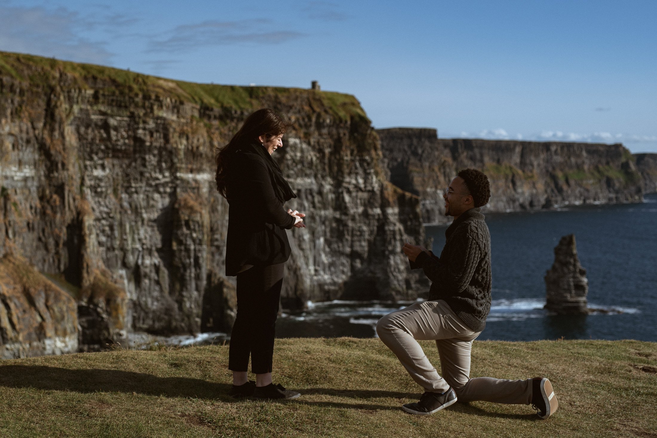 demande en mariage proposal cliff moher0.jpg