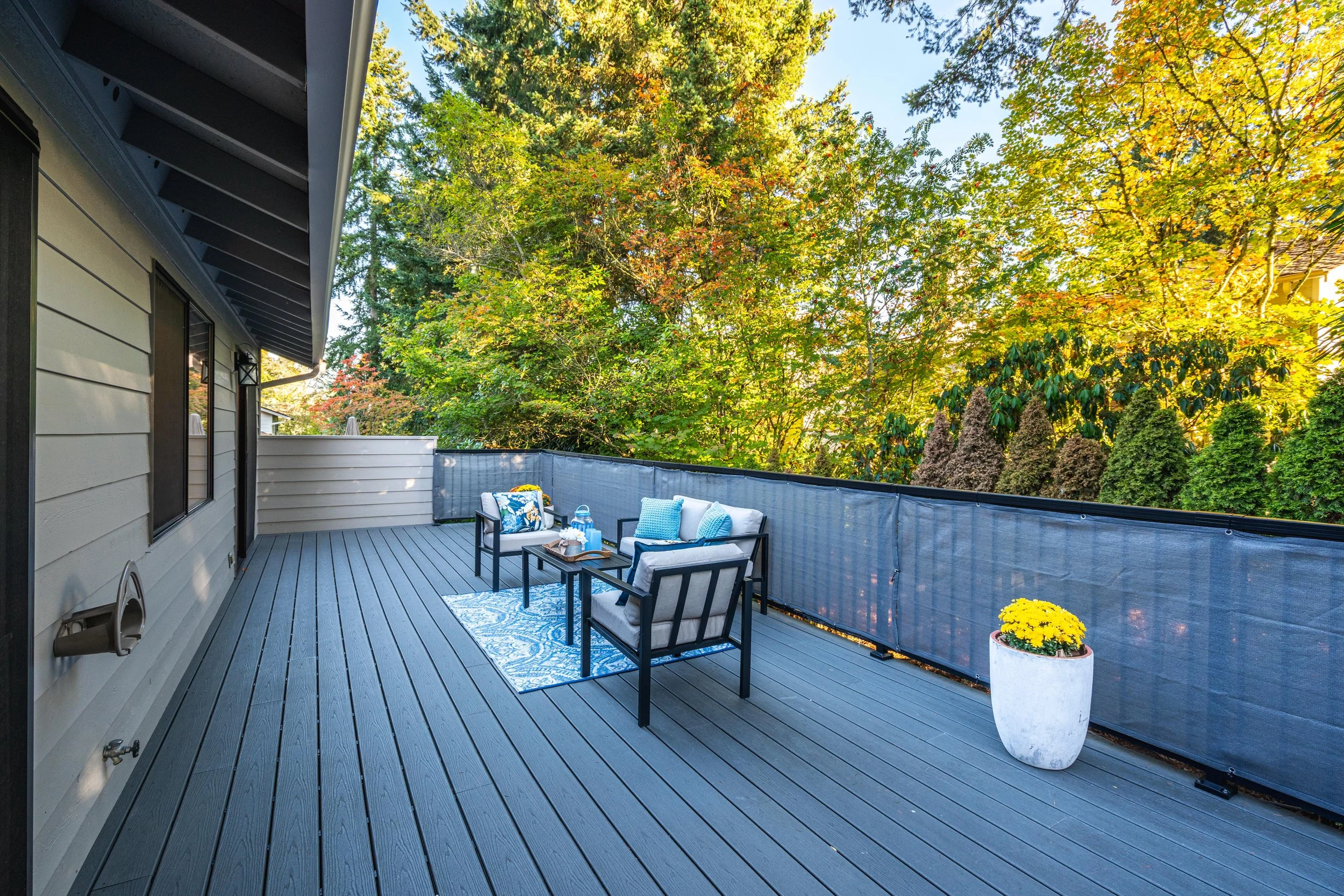 16181-SE-33rd-Cir-Bellevue-18.1.jpg