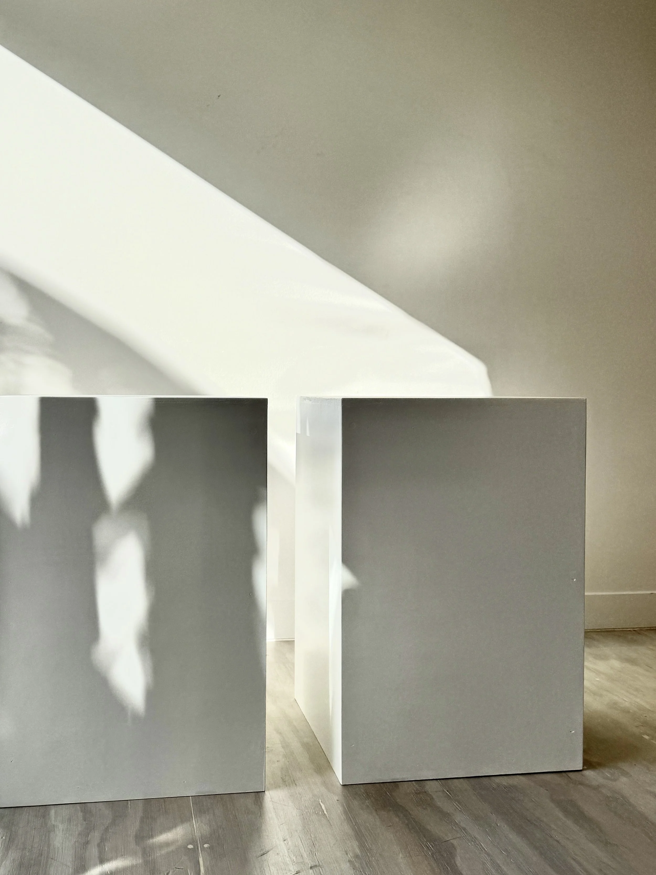 CLASSIC PLINTH - SMALL