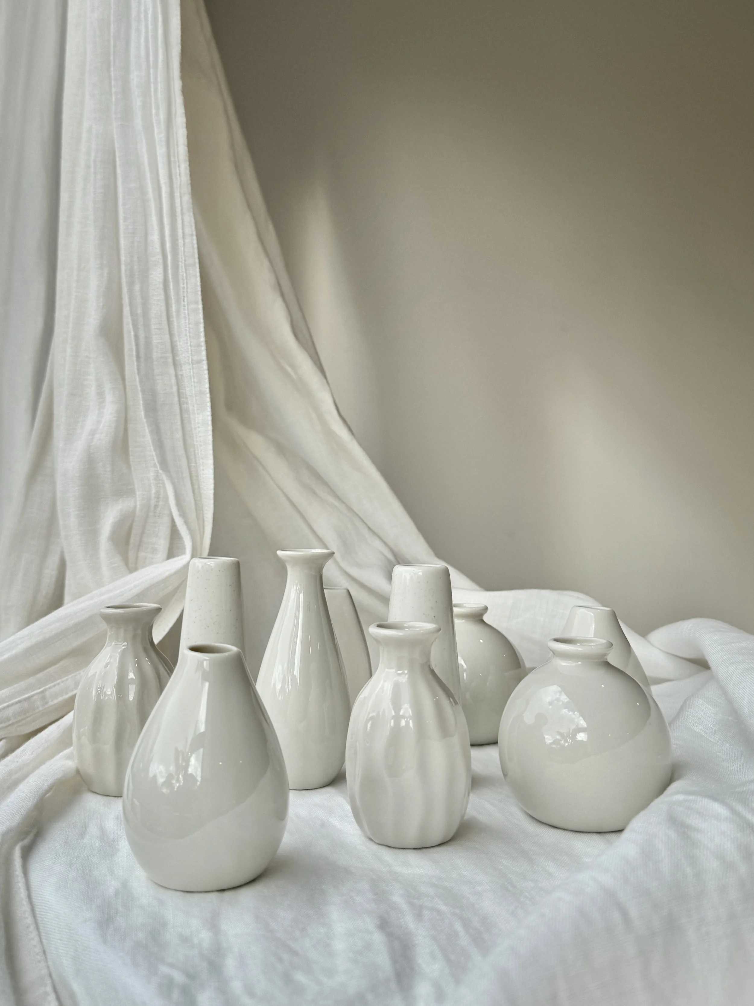 MINI WHITE BUD VASE SET
