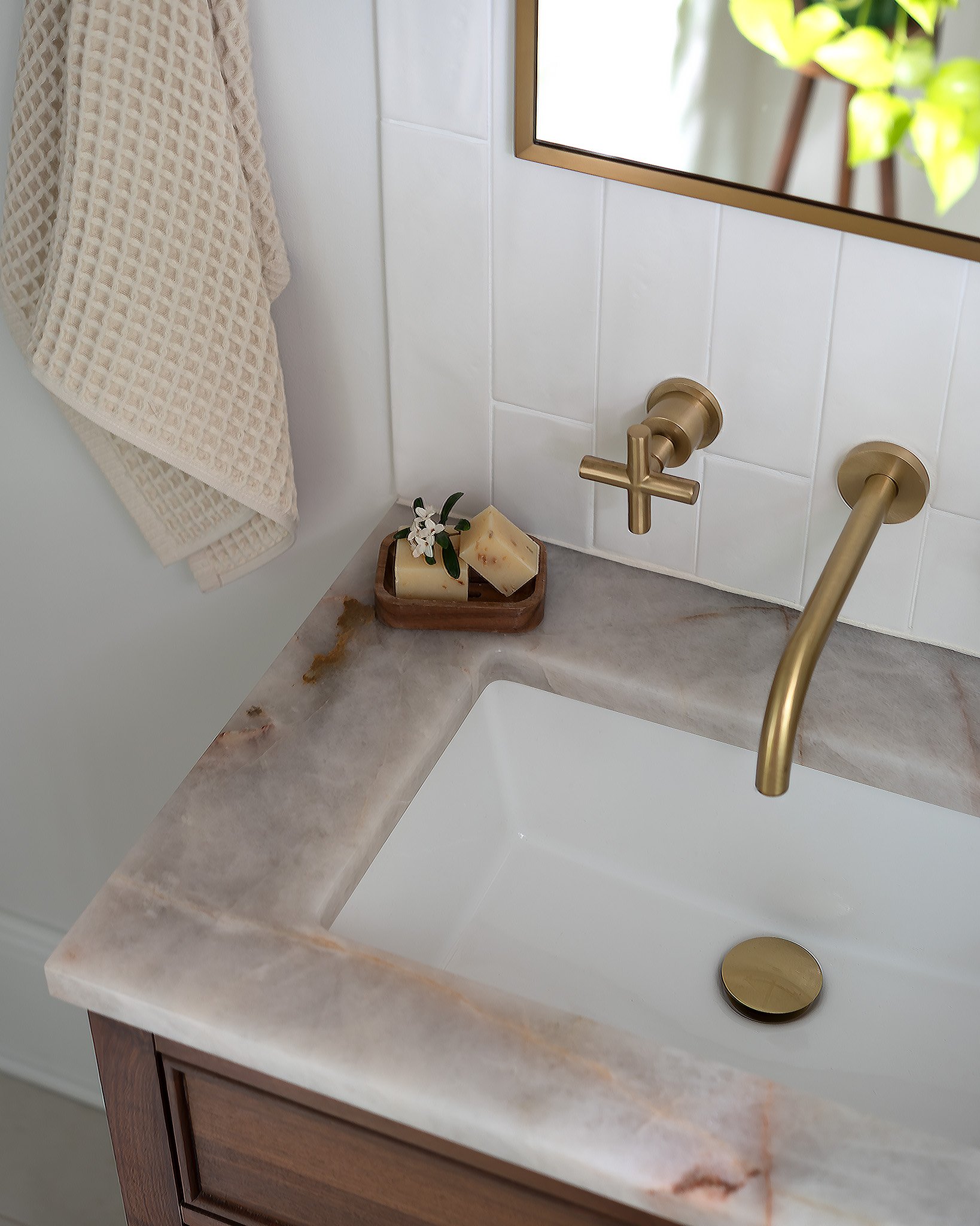 rediger-design-home-downstairs-bathroom-vanity-detail_01.jpg