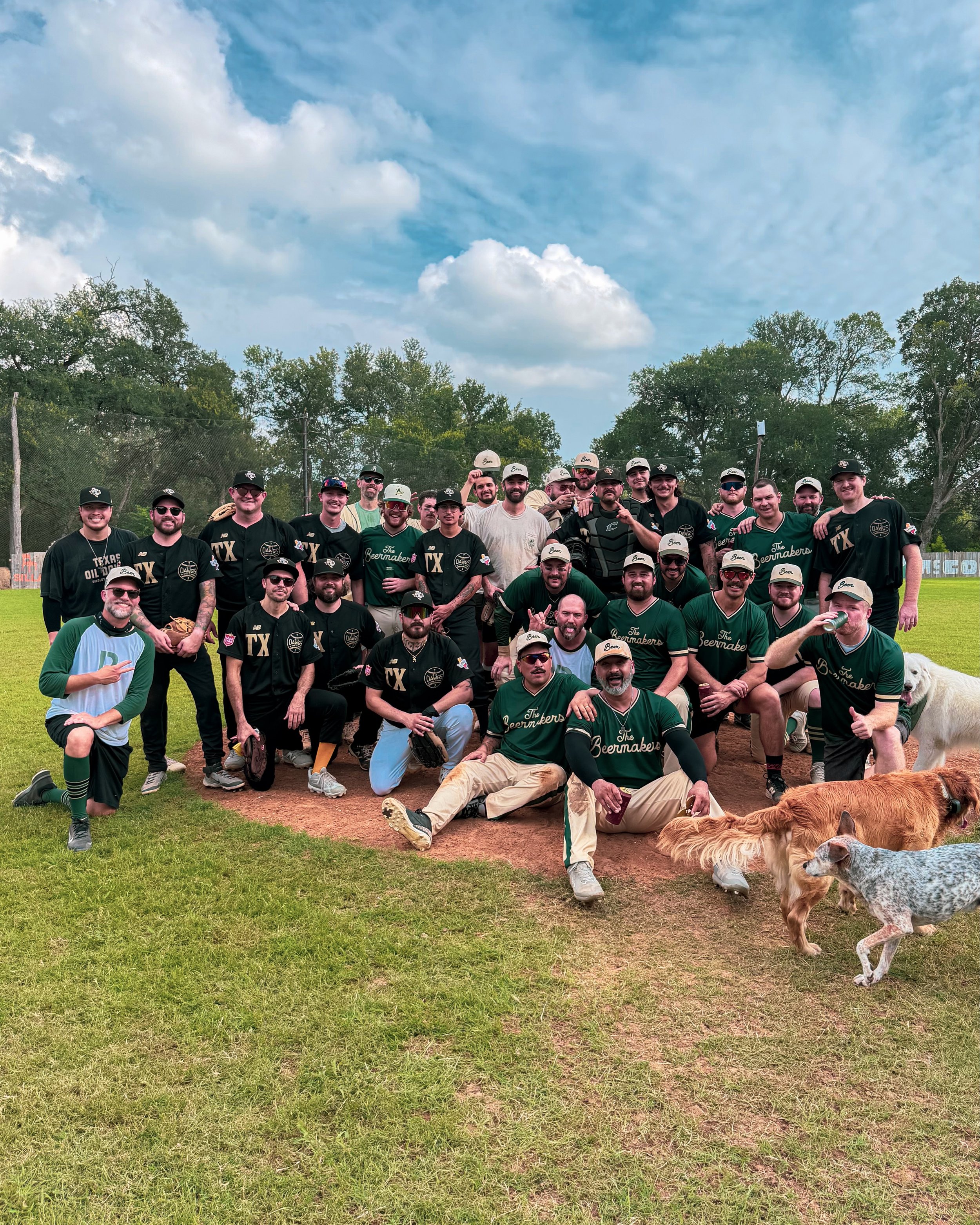 Always a scrap match when the @austinbeermakers &amp; Oil Dawgs take the field. Thankful for the ball playing shared here. 

🍻 🍻🍻