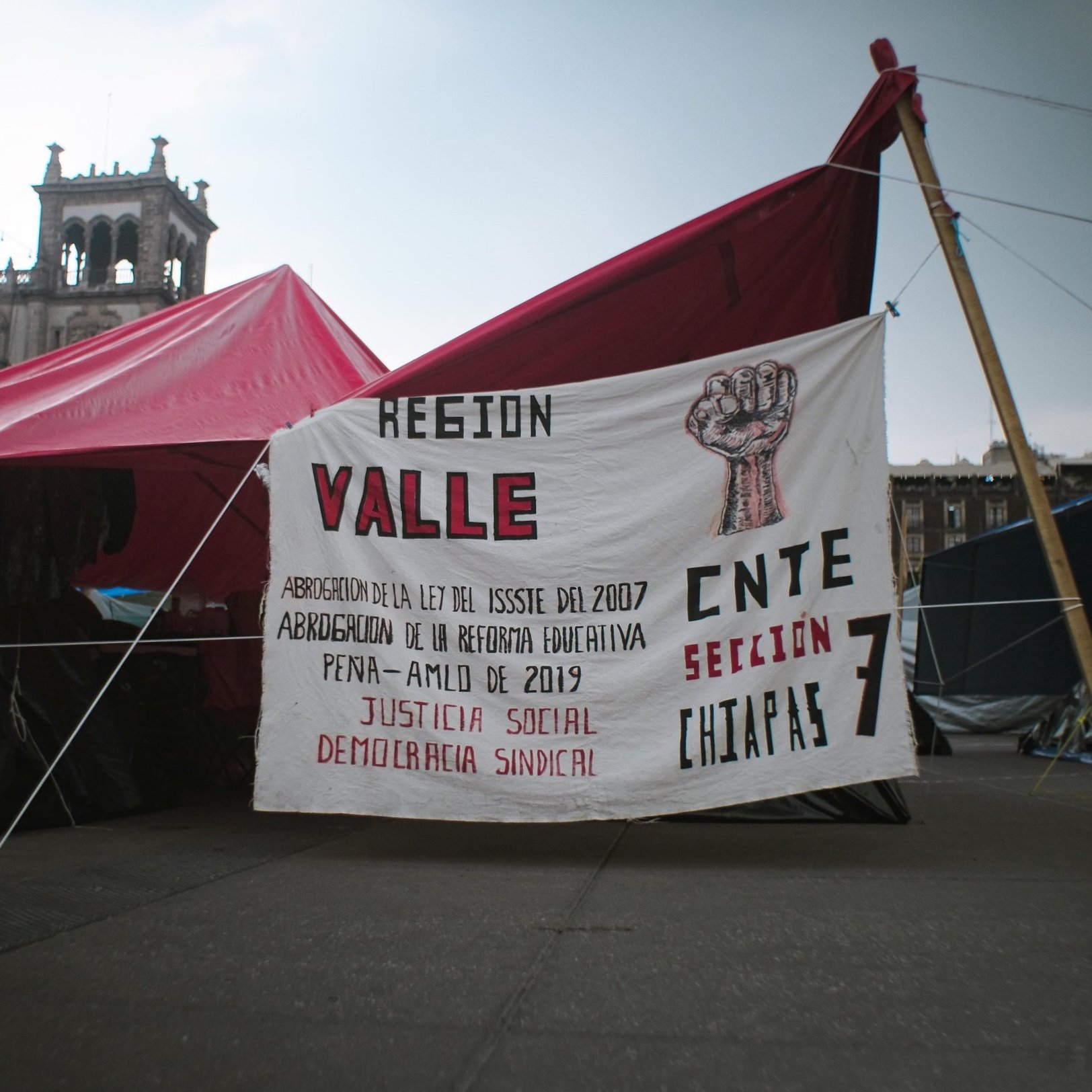 Teacher's Labor Union Strike in Mexico City