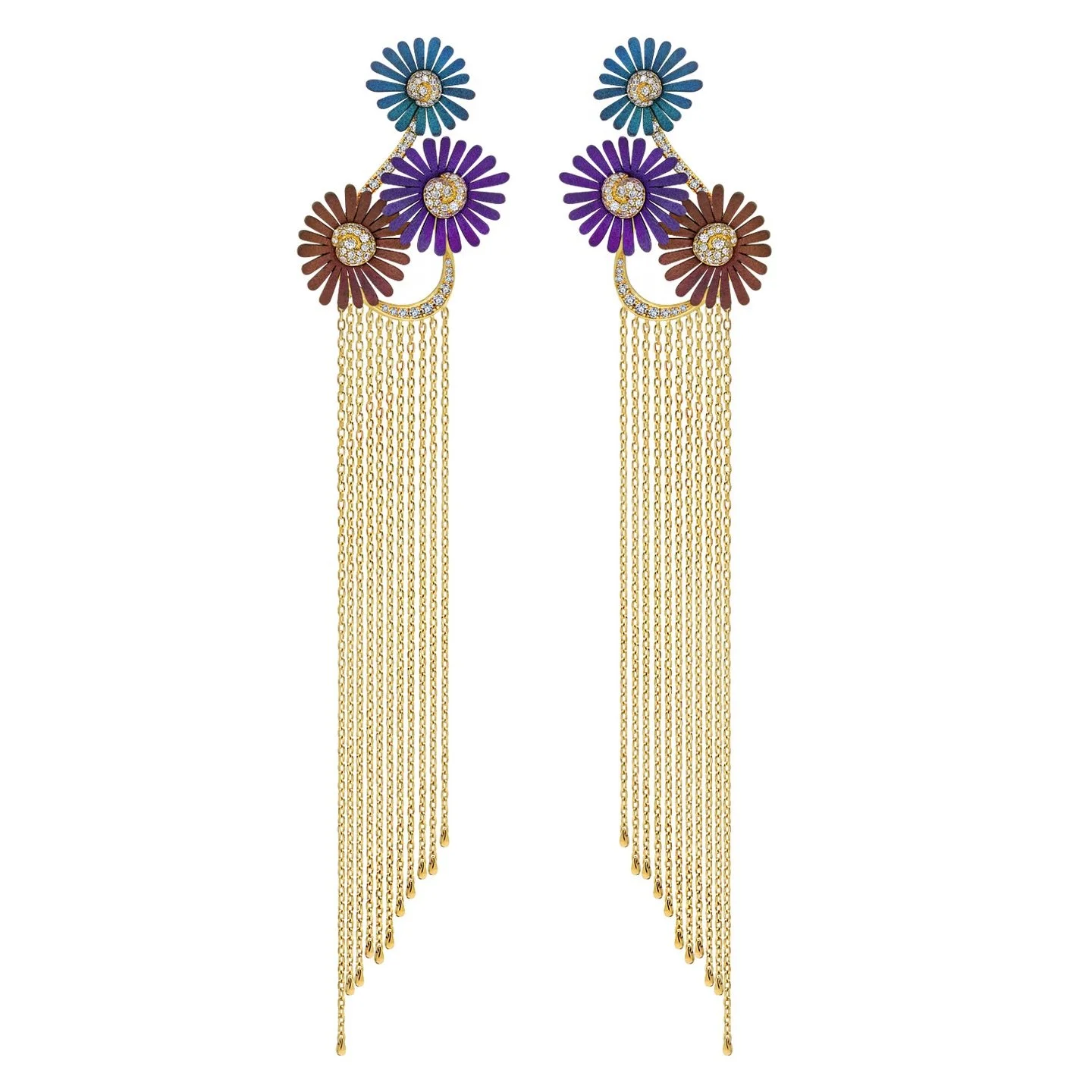 Since fringe is of the moment... GOLD FRINGE @mikejosephjewellery 

Find the Petali collection at @jolatham Fort Worth, TX and @henrinoeljewelry, Naples,FL.