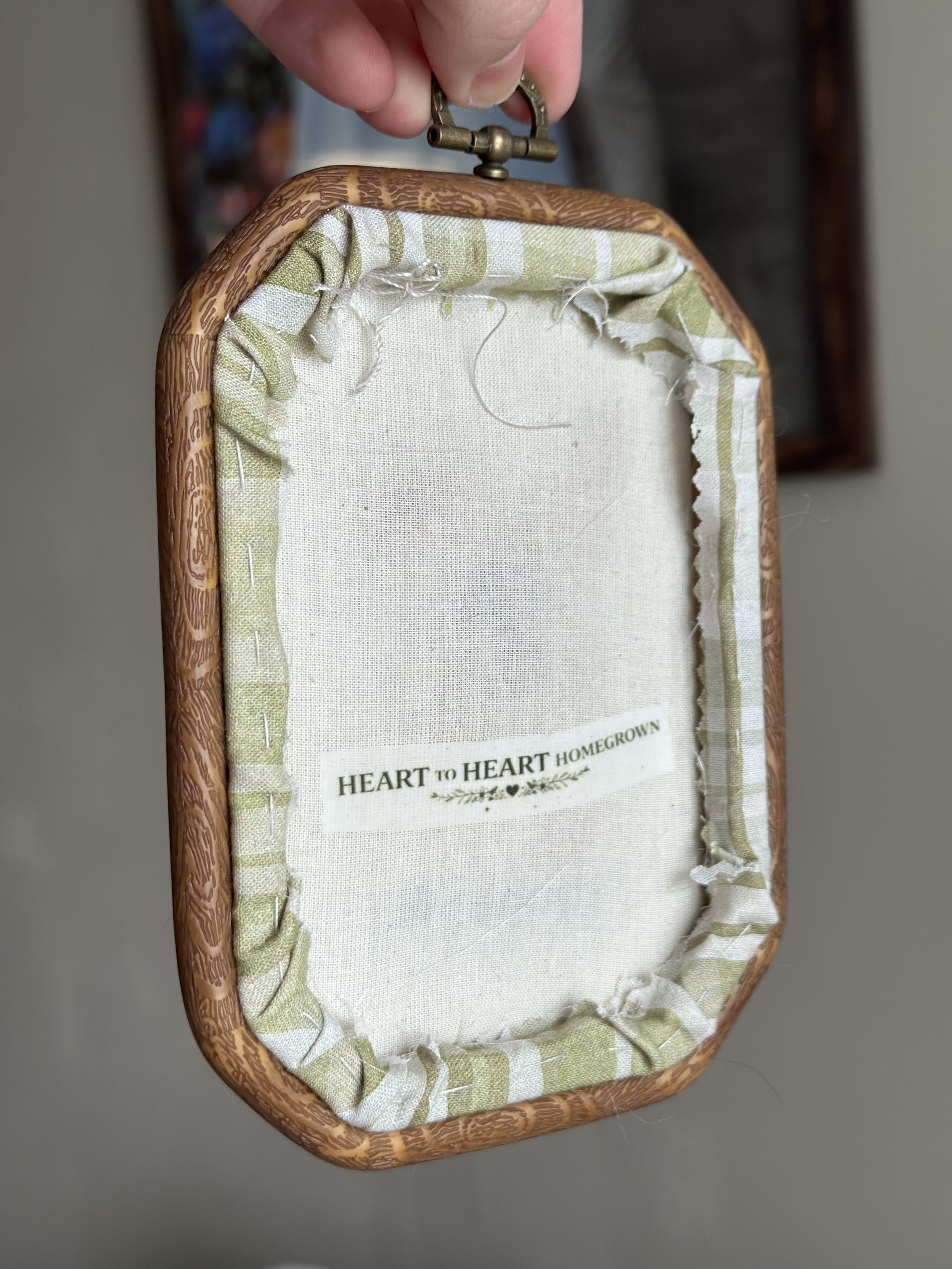 Teacup Bunny Back.png