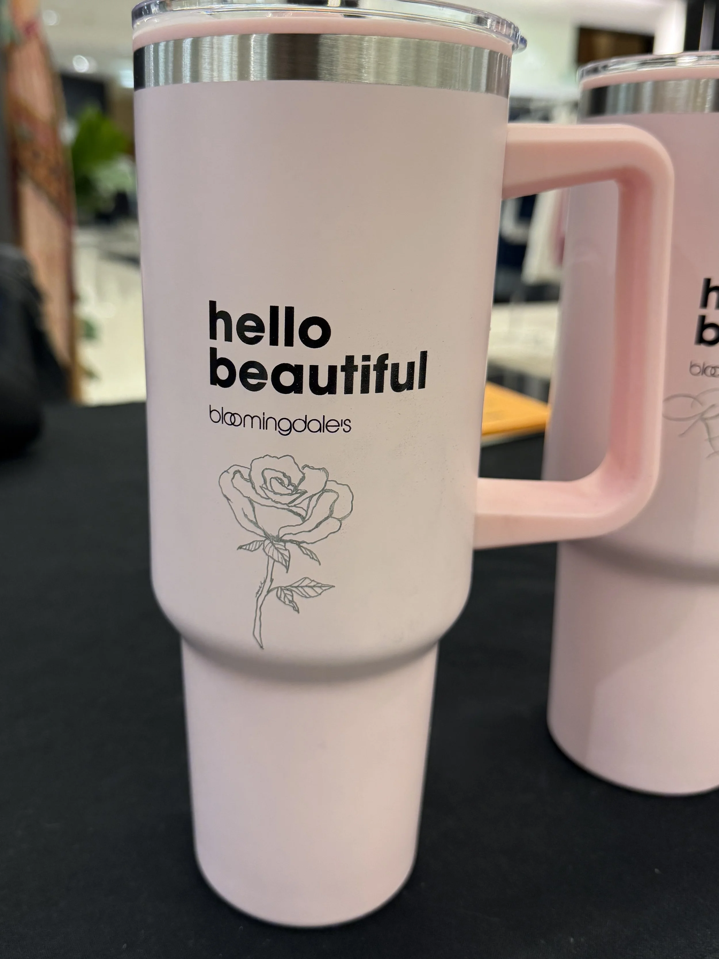 Freehand Artist Michelle Ramolete Central Coast Live Entertainment Corporate Events Weddings.jpg