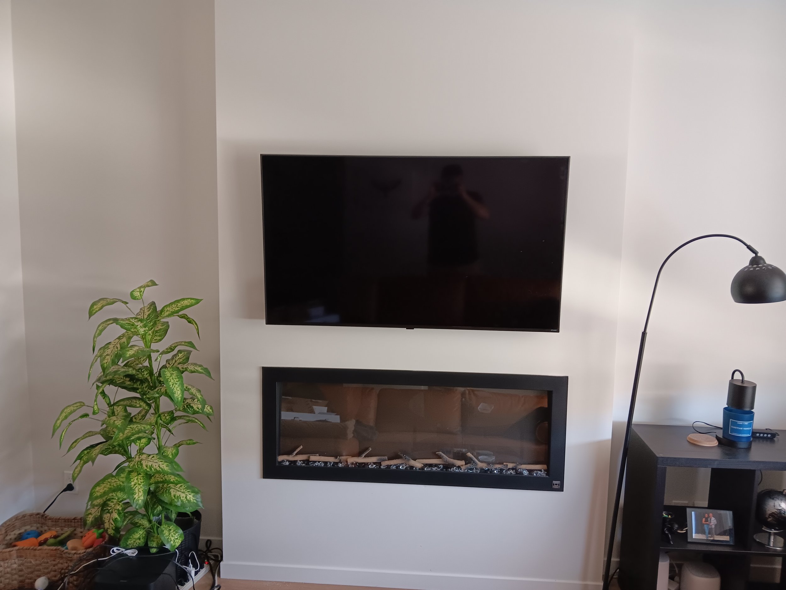 TV Mounting Example
