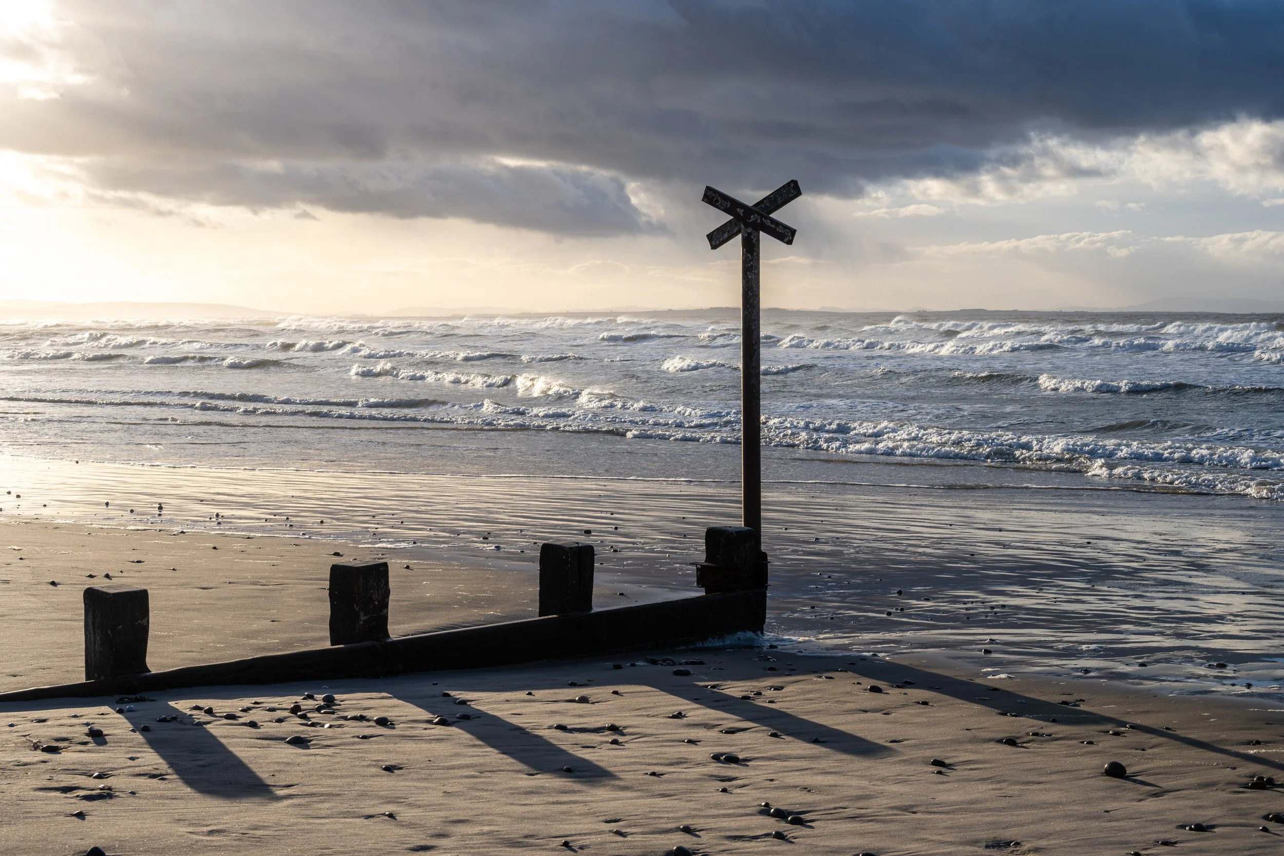 Epic sidelight at Findhorn Beach 
