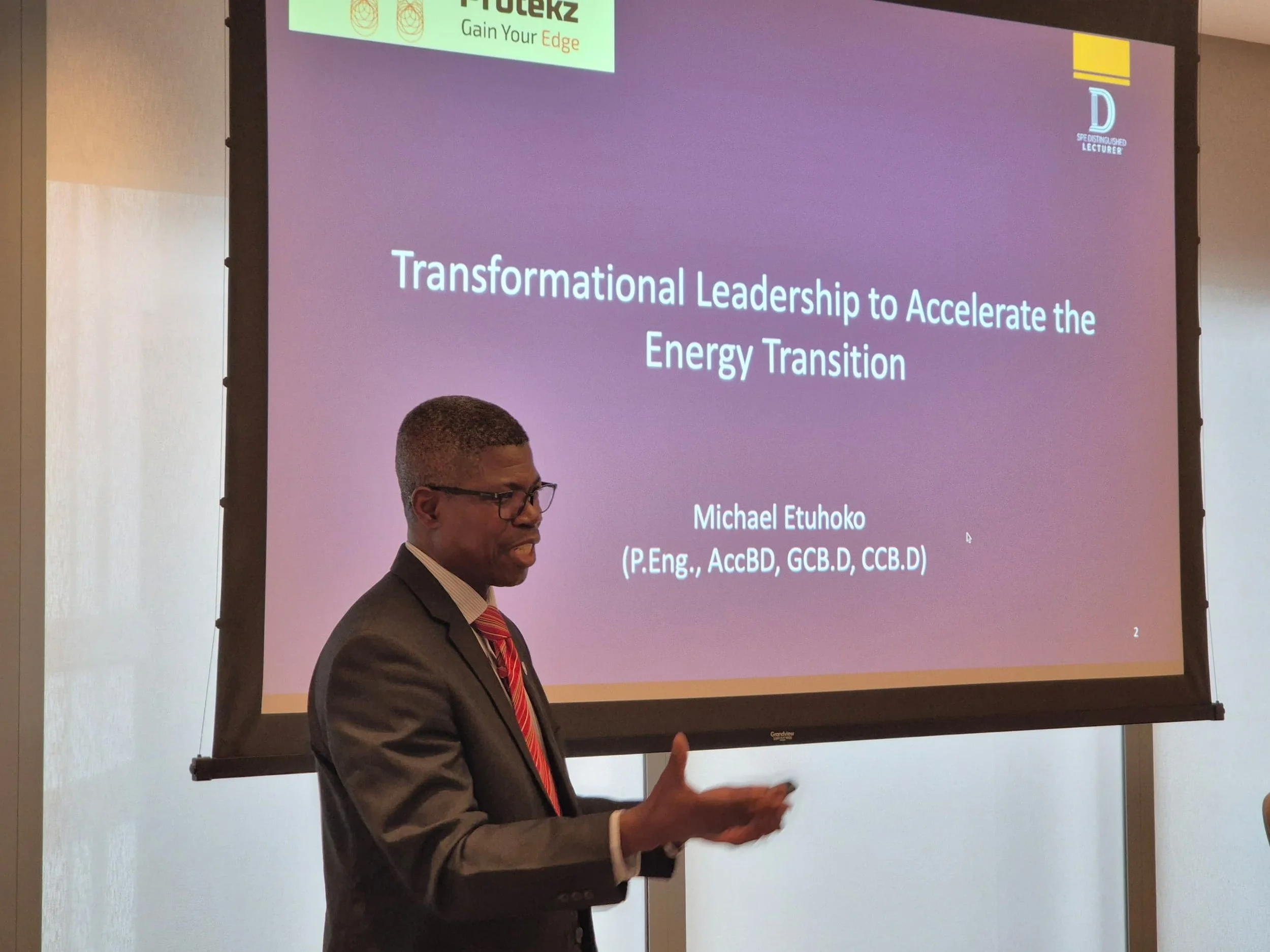 WhatsApp Image 2025-12-10 at 15.24.58.jpeg