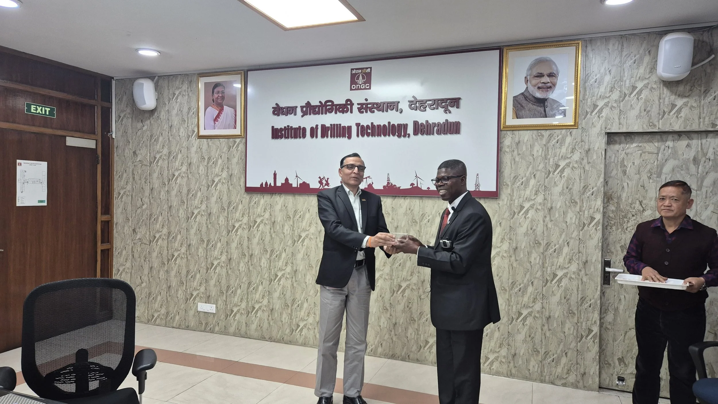 WhatsApp Image 2025-12-05 at 23.58.12 (1).jpeg