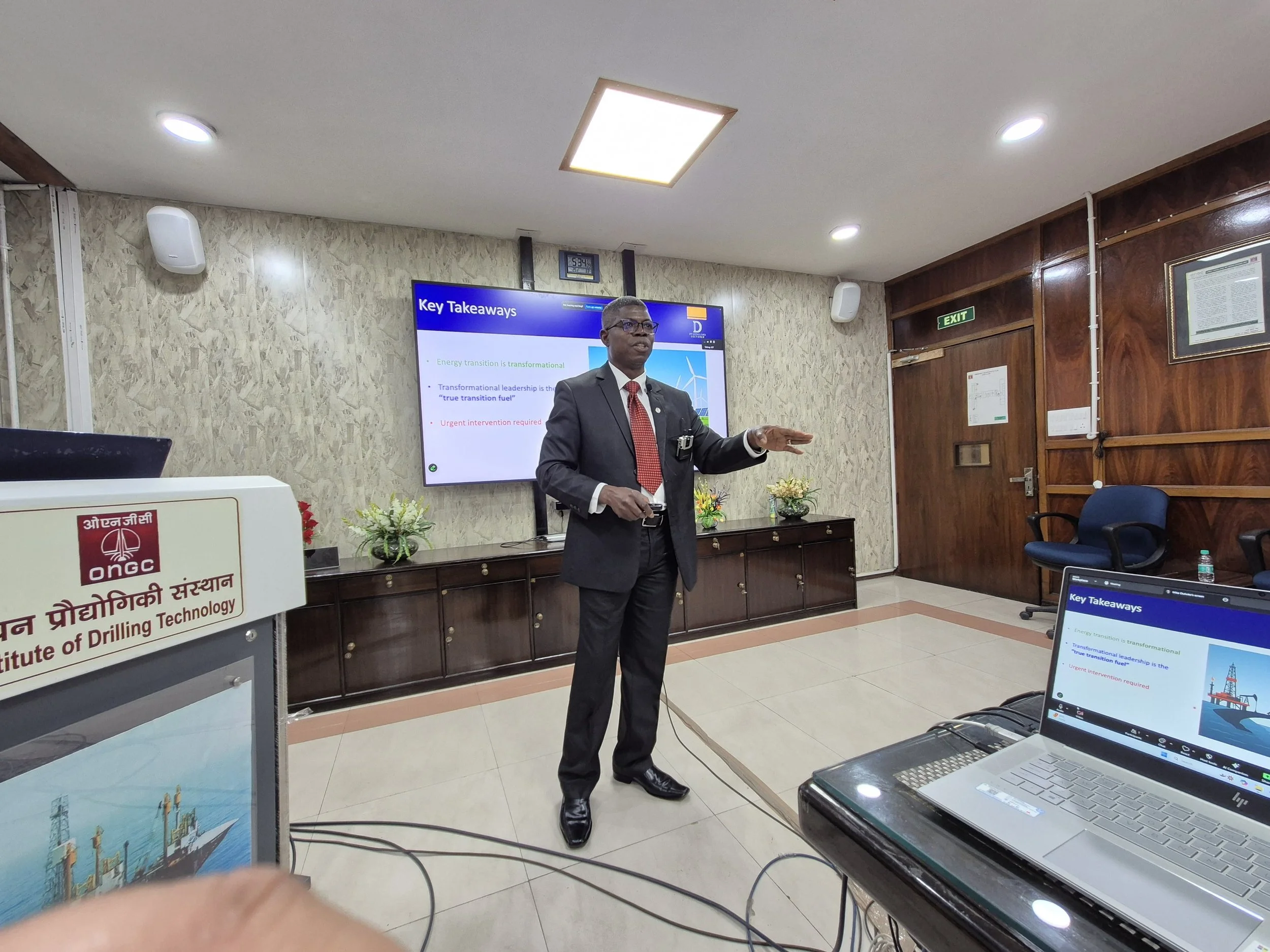 WhatsApp Image 2025-12-05 at 23.58.53 (1).jpeg