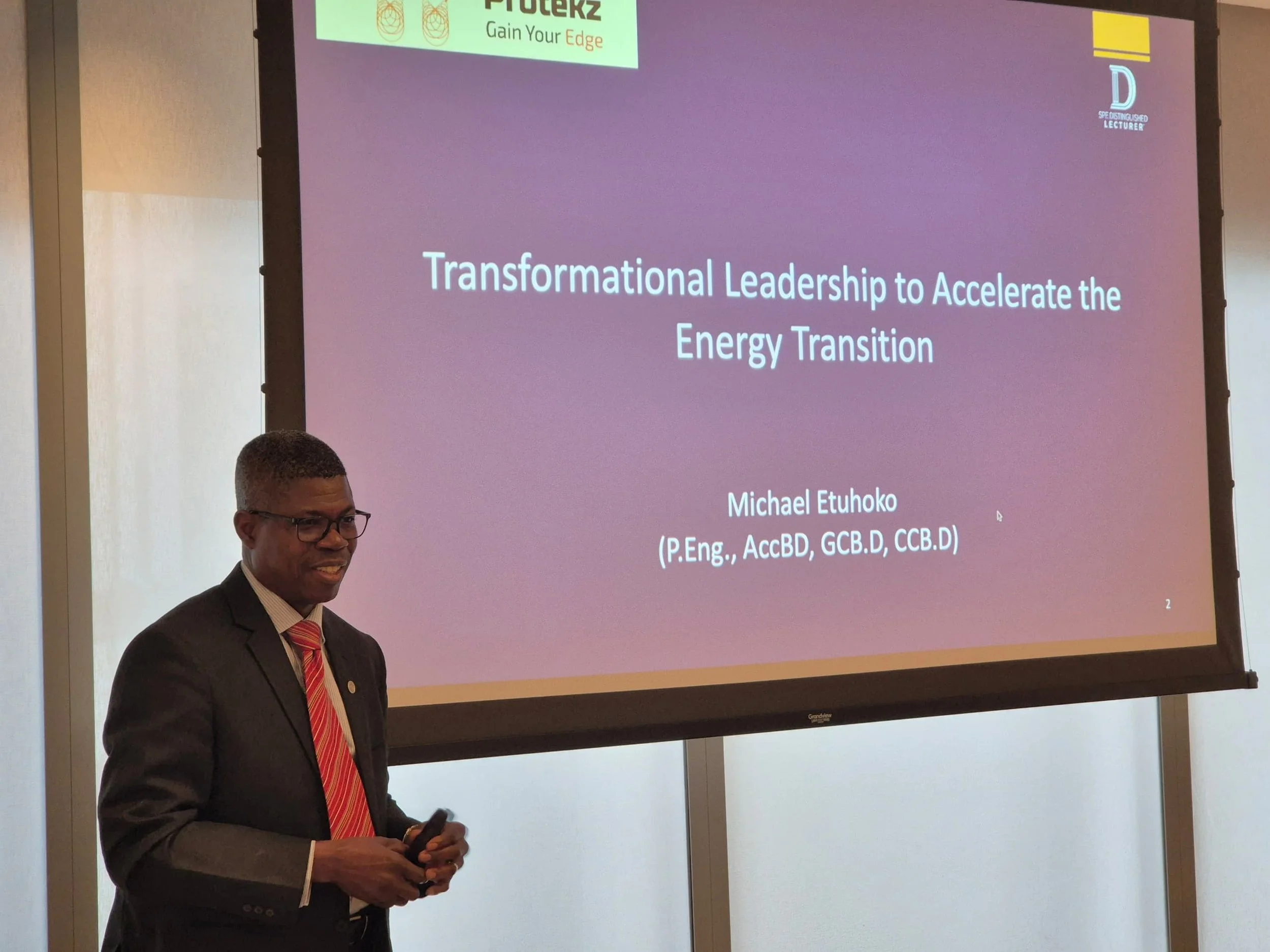 WhatsApp Image 2025-12-10 at 15.24.58 (1).jpeg