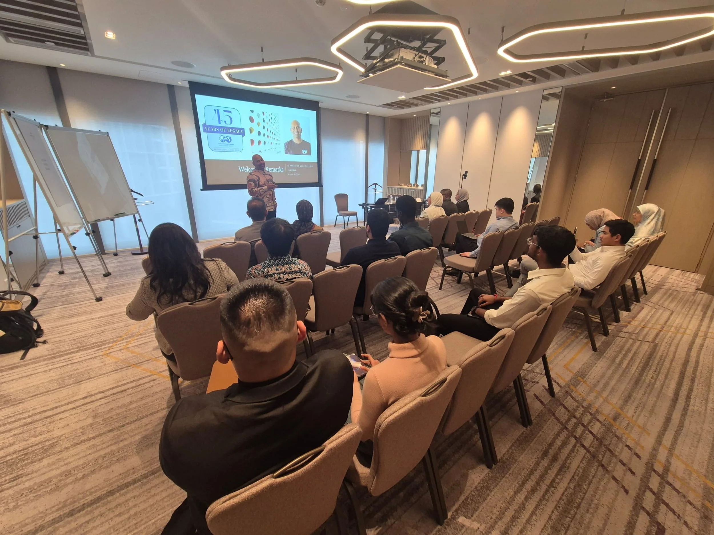 WhatsApp Image 2025-12-10 at 15.25.10.jpeg