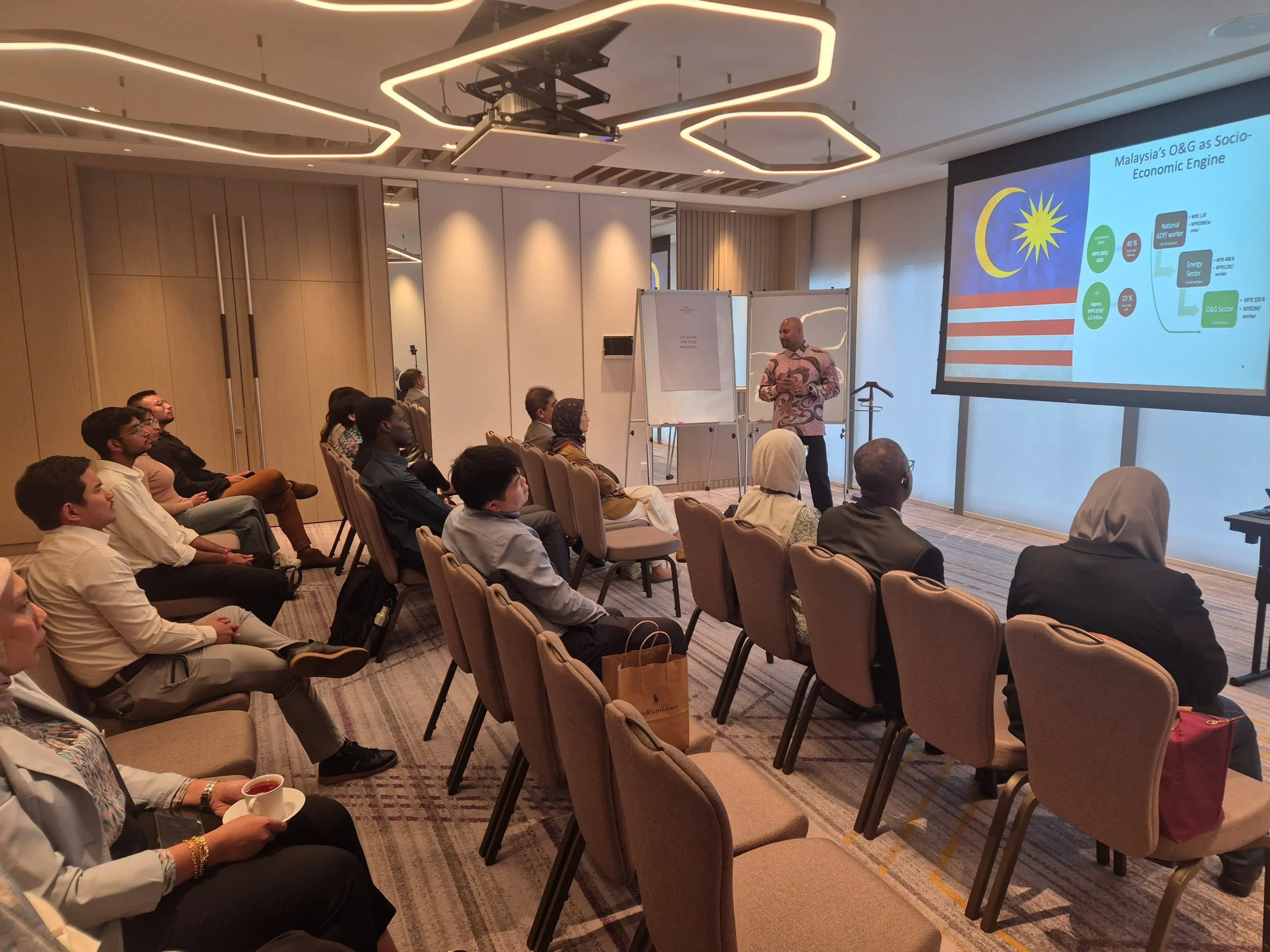 WhatsApp Image 2025-12-10 at 15.25.05.jpeg