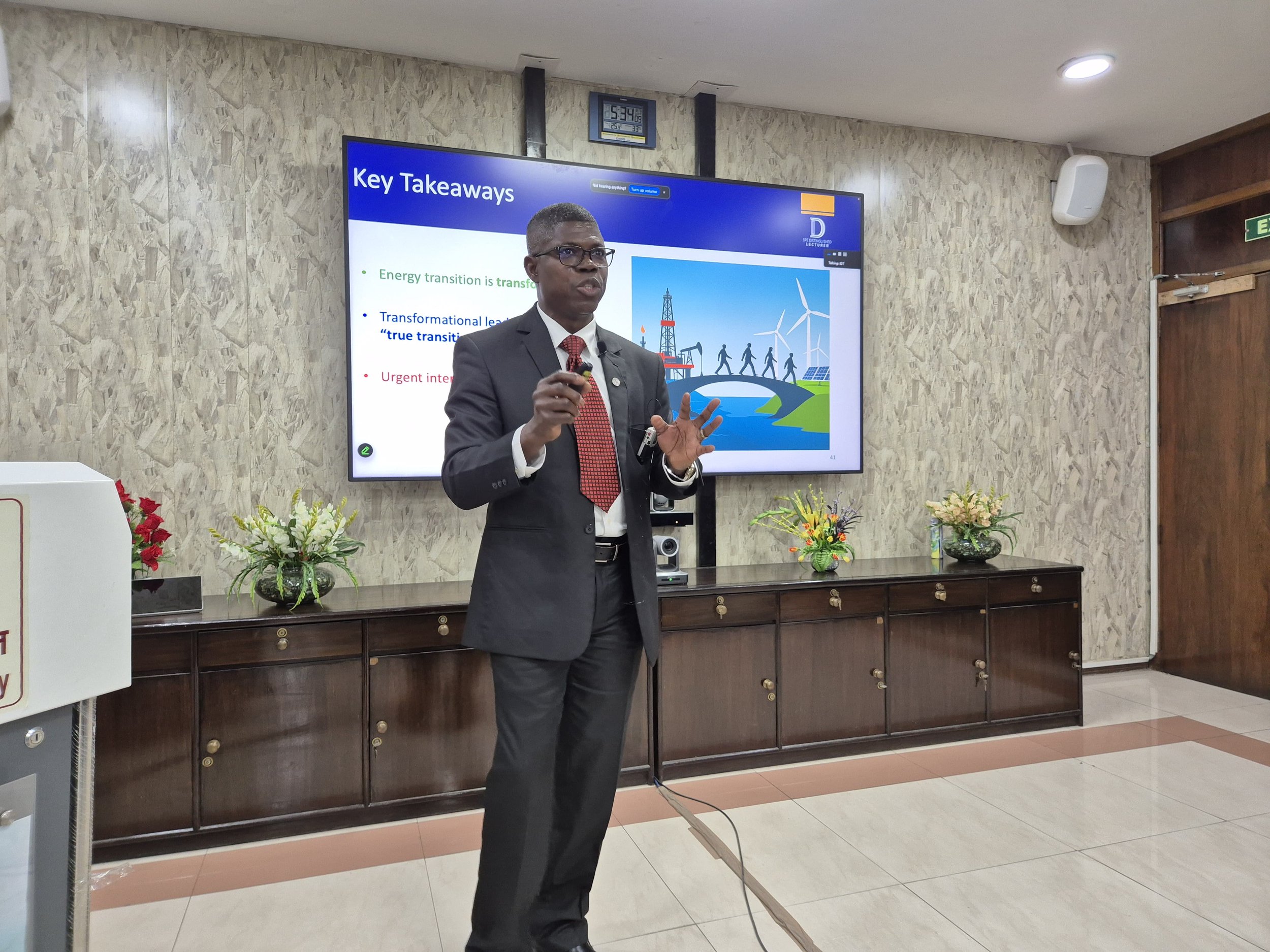 WhatsApp Image 2025-12-05 at 23.58.53.jpeg