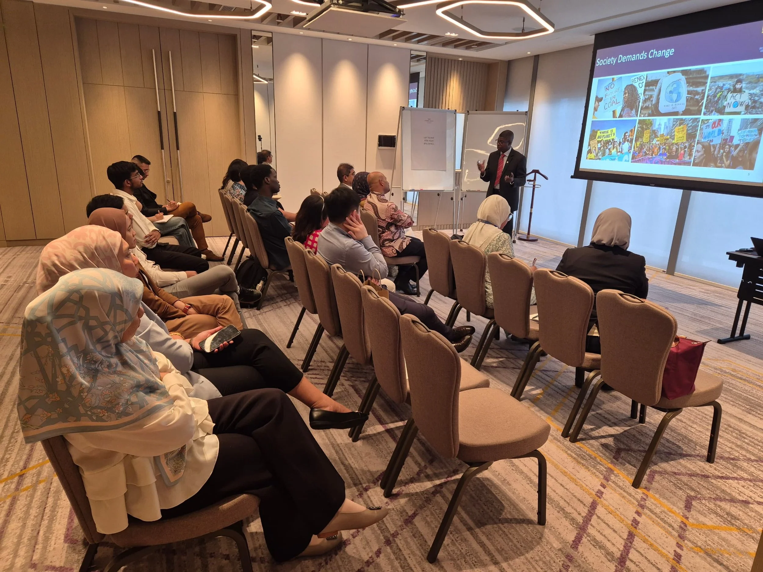 WhatsApp Image 2025-12-10 at 15.24.44.jpeg