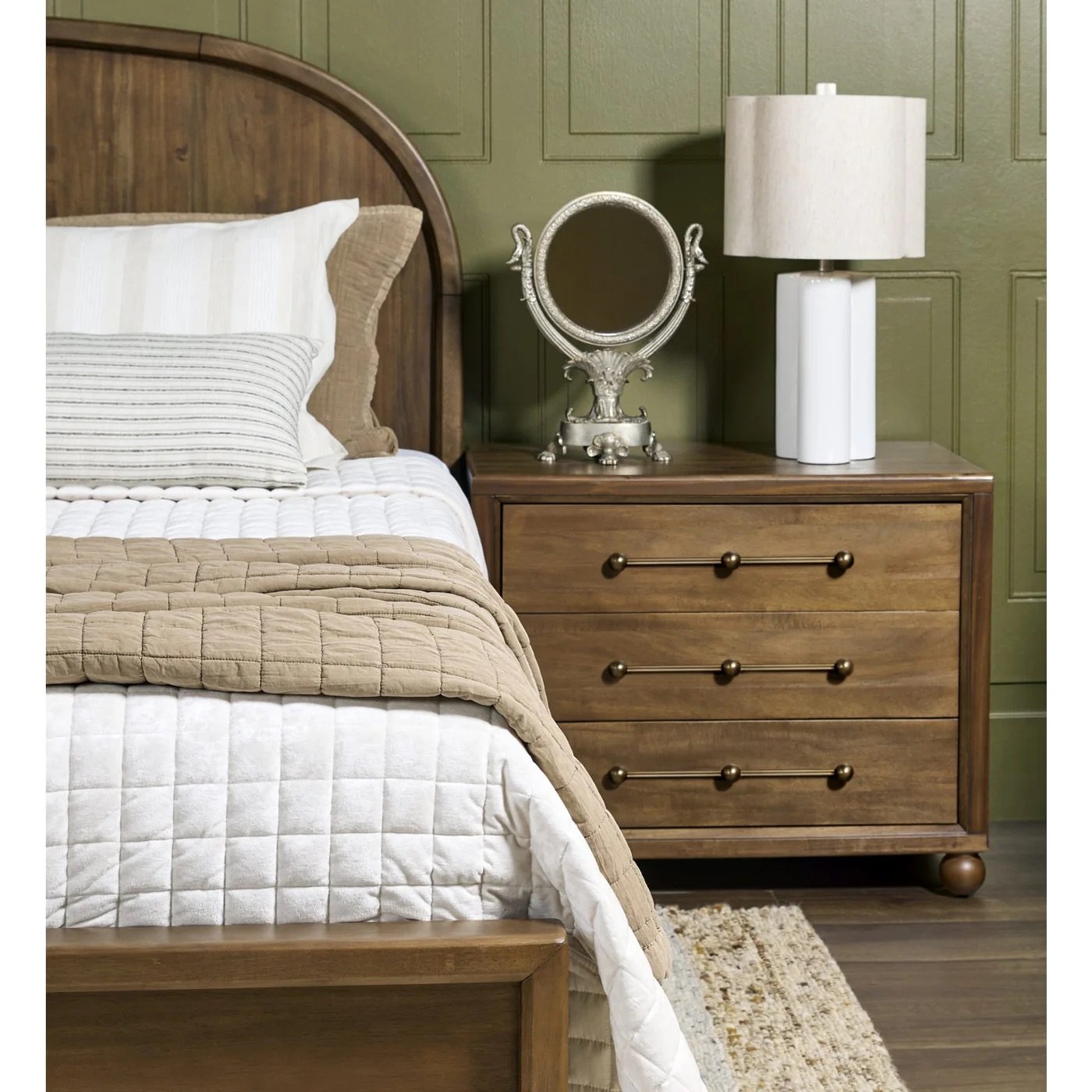 Langley Bed in Autumn Forest