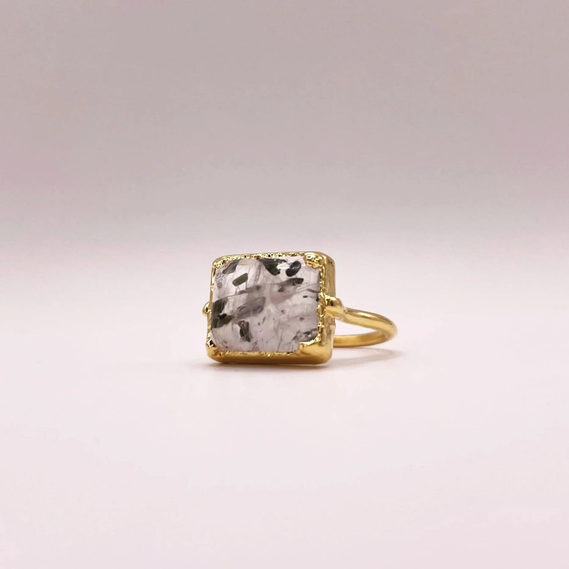 Inclusion Quartz Ring