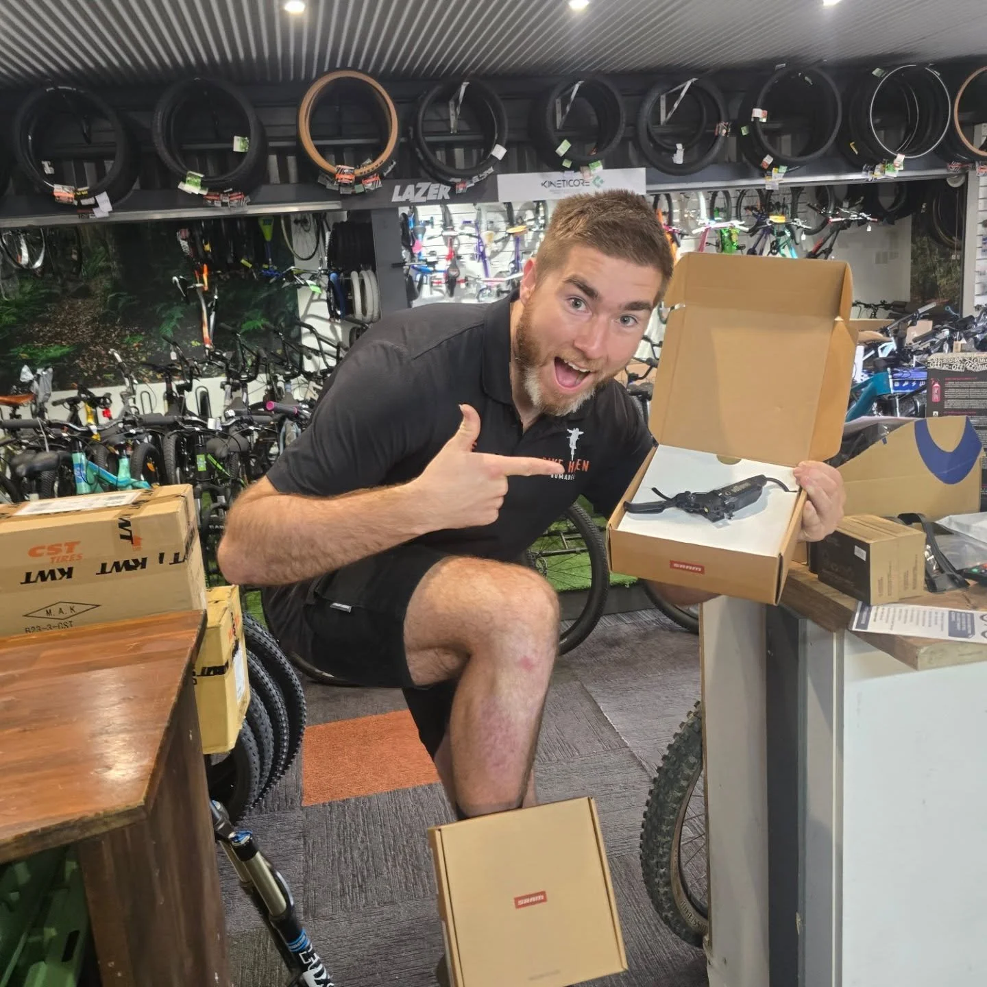 Big power.
Smooth control.
Happy rider.

SRAM Maven provides consistent braking from the first corner to the last! 

New Maven Silvers now in stock at Bike Haven Bomaderry 🤎