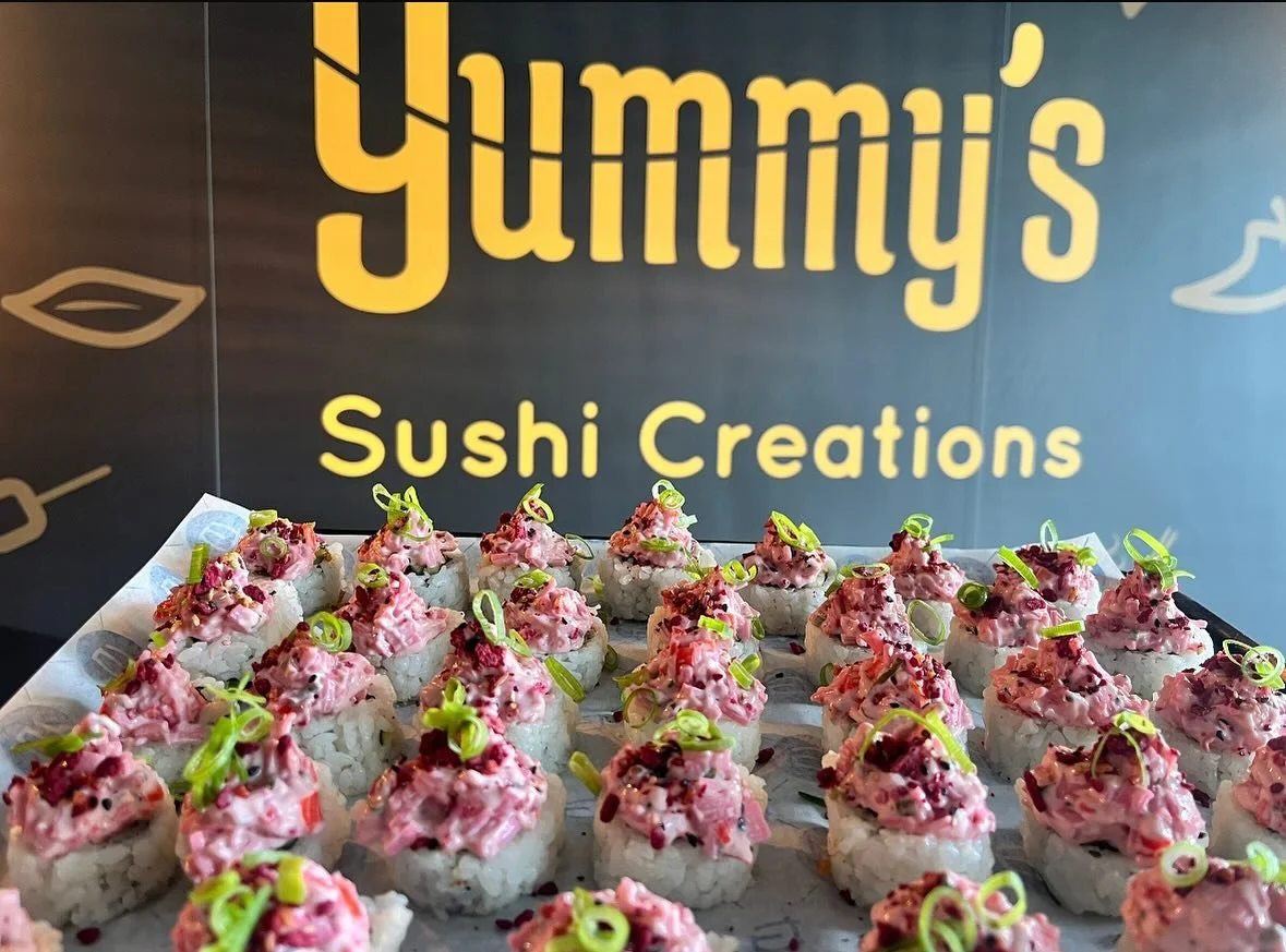 π―πππππ π samen met.. Yummy’s βΊοΈ Bestel nu via www.yummys.nl of kom afhalen en ontvang 10% op je gehele bestellingππ» #Yummys #Zijdelwaard #Uithoorn #sushi #bestellen #afhalen #korting