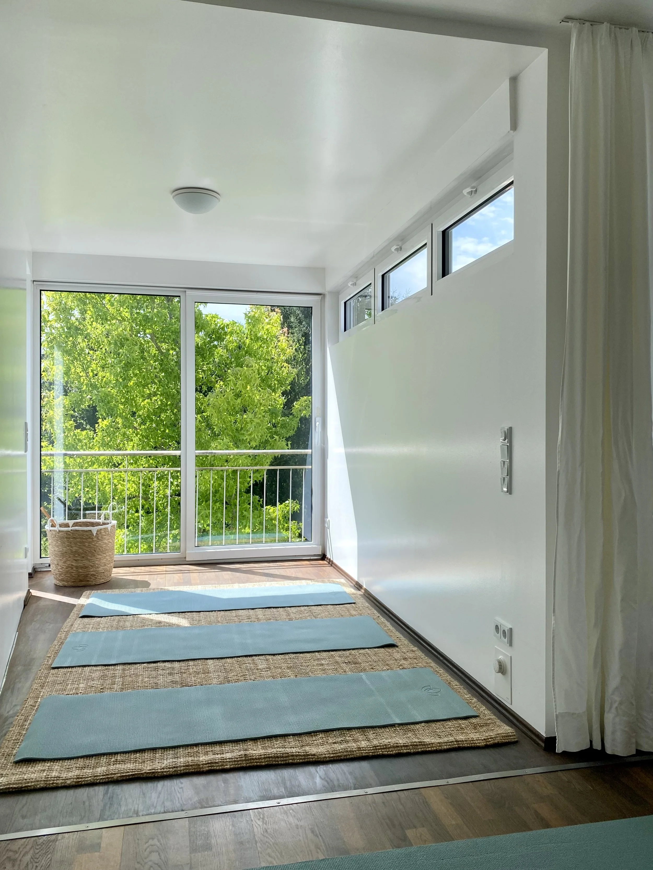 Pilates Wiesbaden Mattenkurs Melanie Ott.JPG