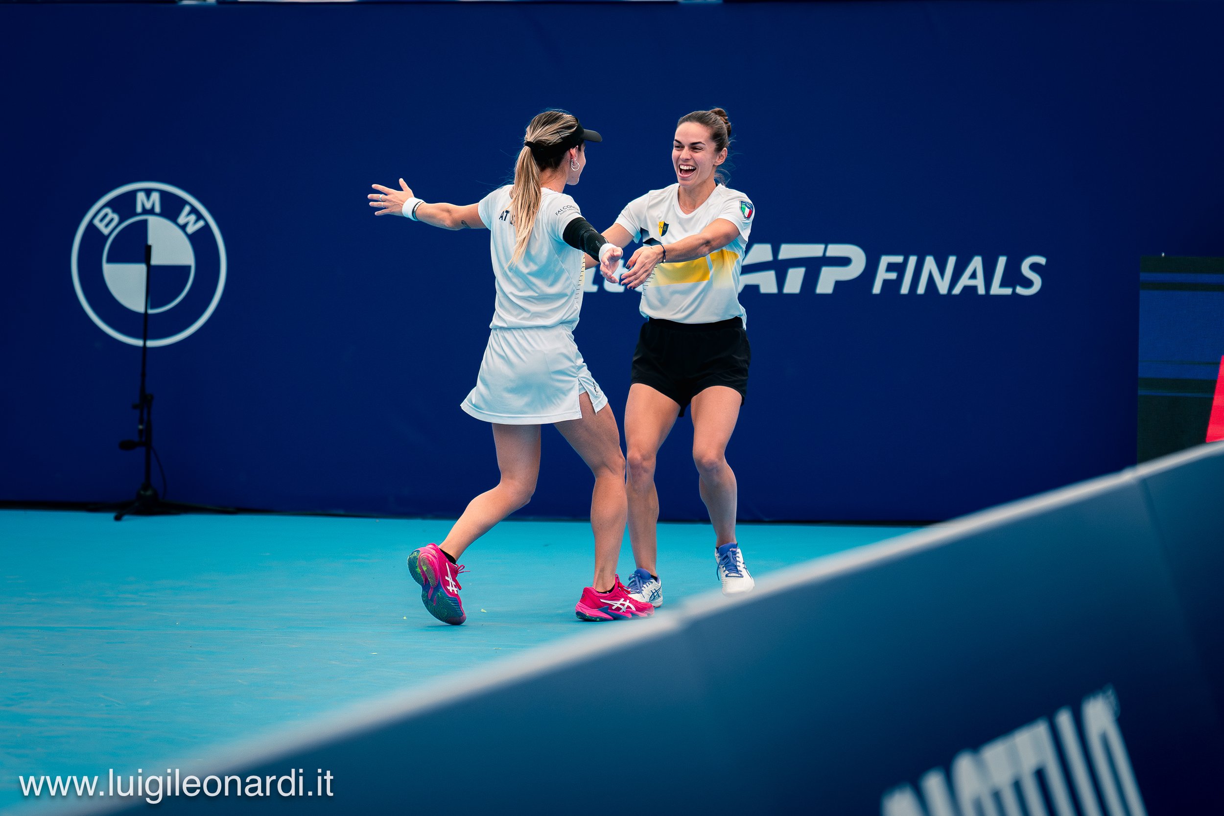 Angelica Raggi / Valentini Grammatikopoulou